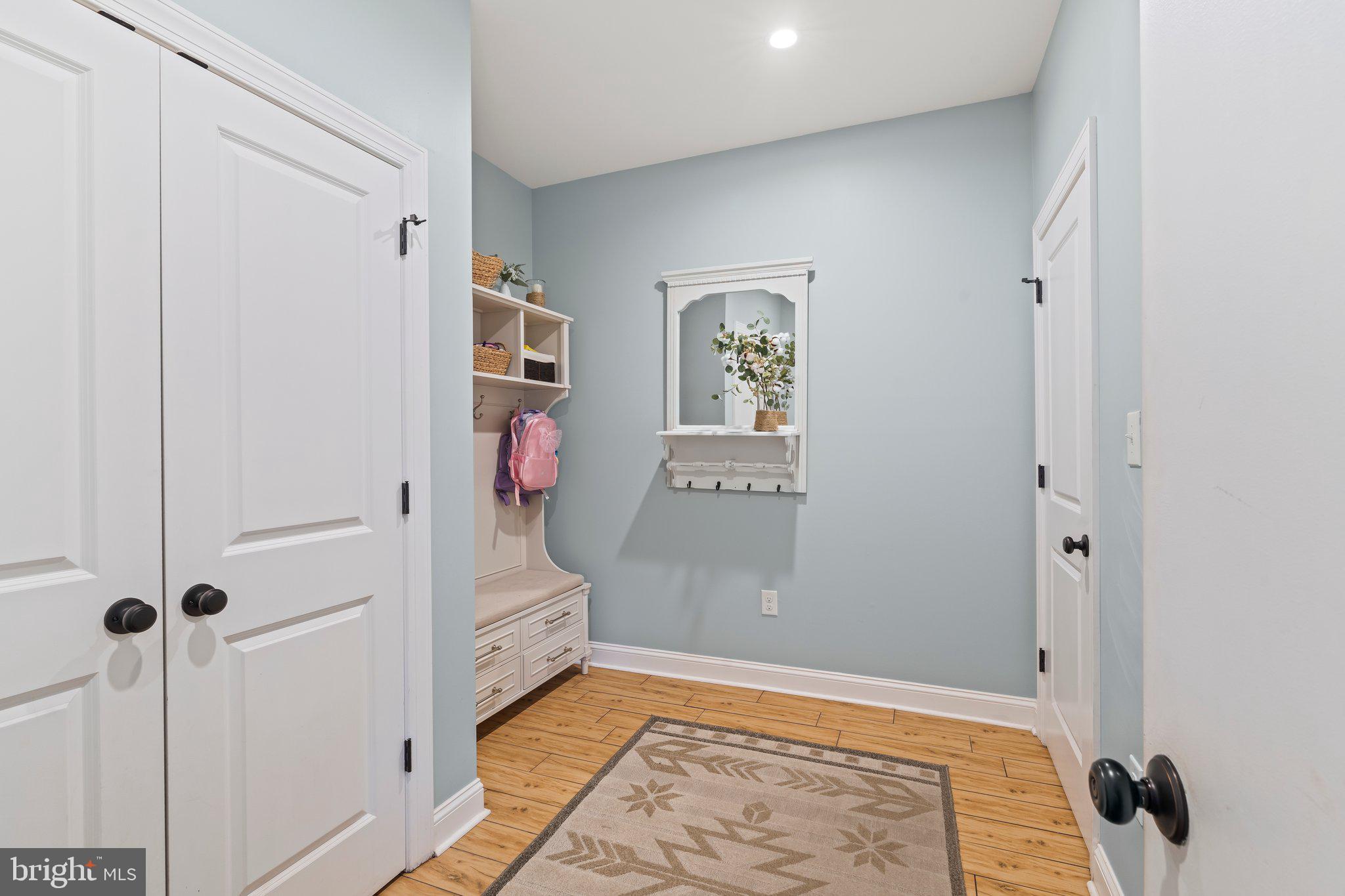 WHITPAIN WOODS - Residential