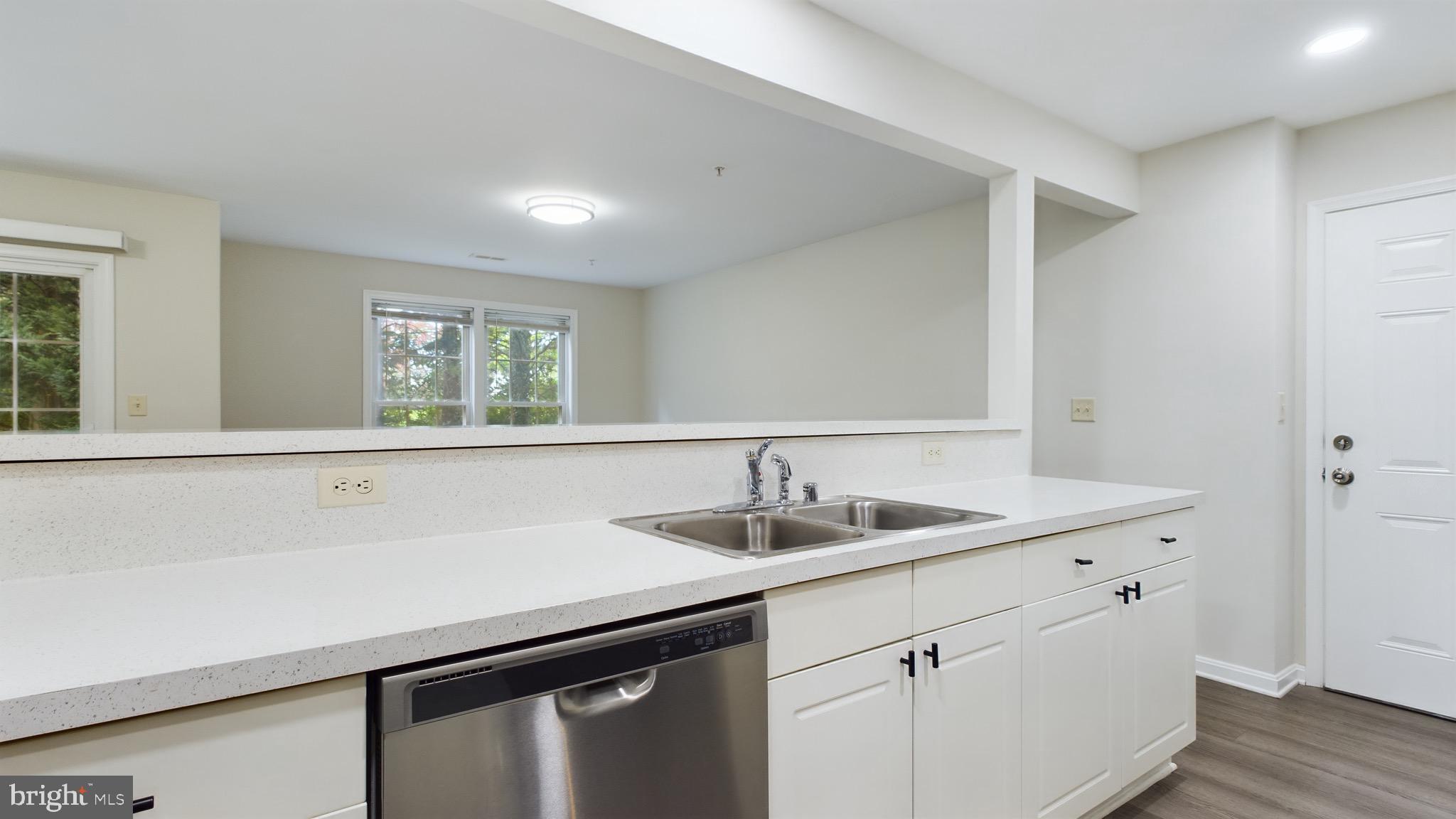 DREAMERS COVE - Residential