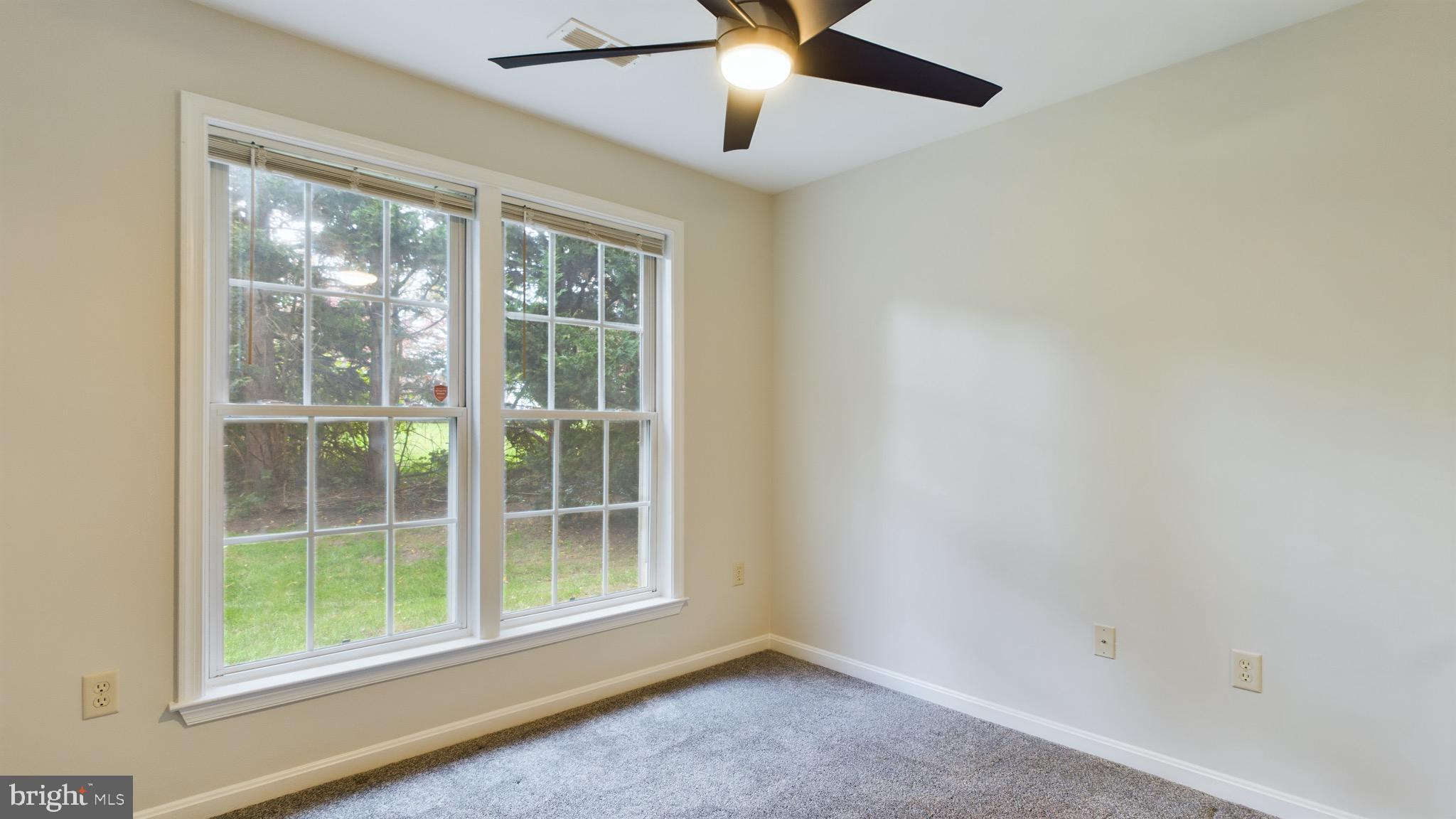 DREAMERS COVE - Residential