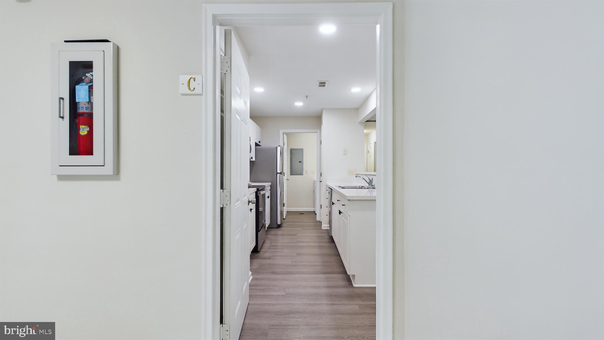 DREAMERS COVE - Residential