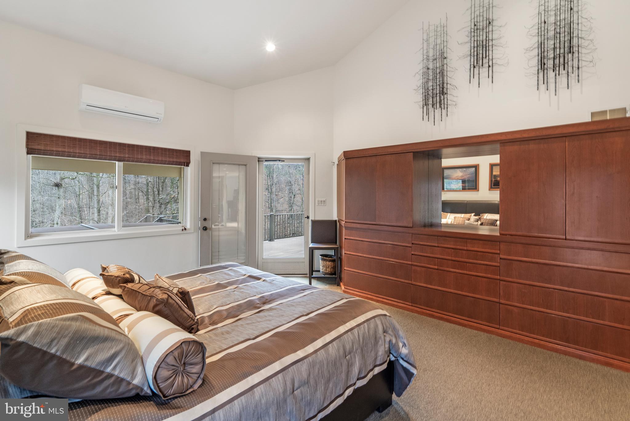 RIDERWOOD STATION - Residential