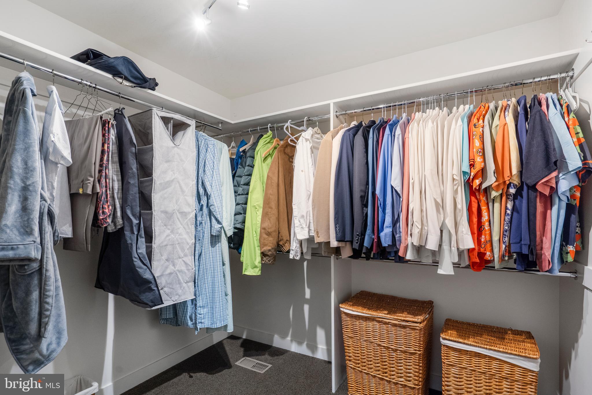 RIDERWOOD STATION - Residential