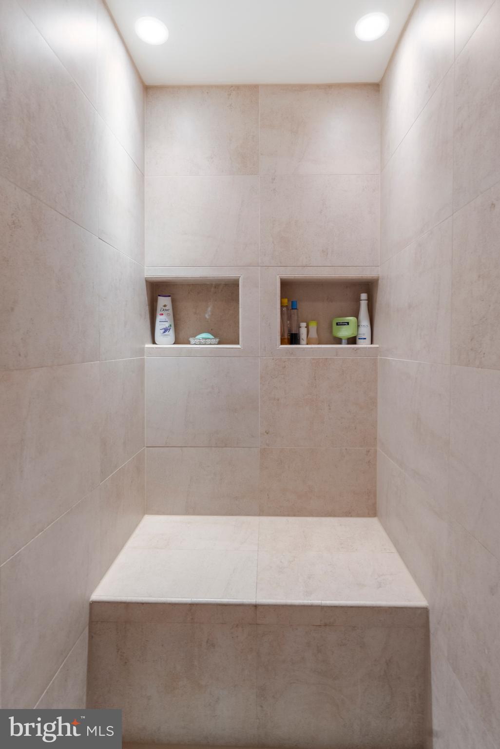 RIDERWOOD STATION - Residential