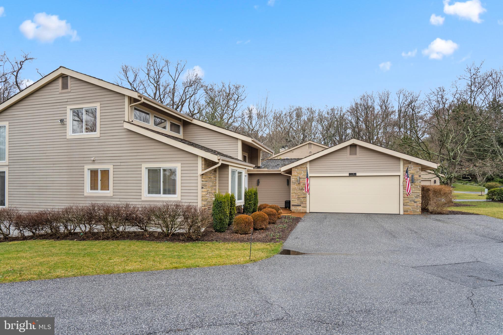 RIDERWOOD STATION - Residential