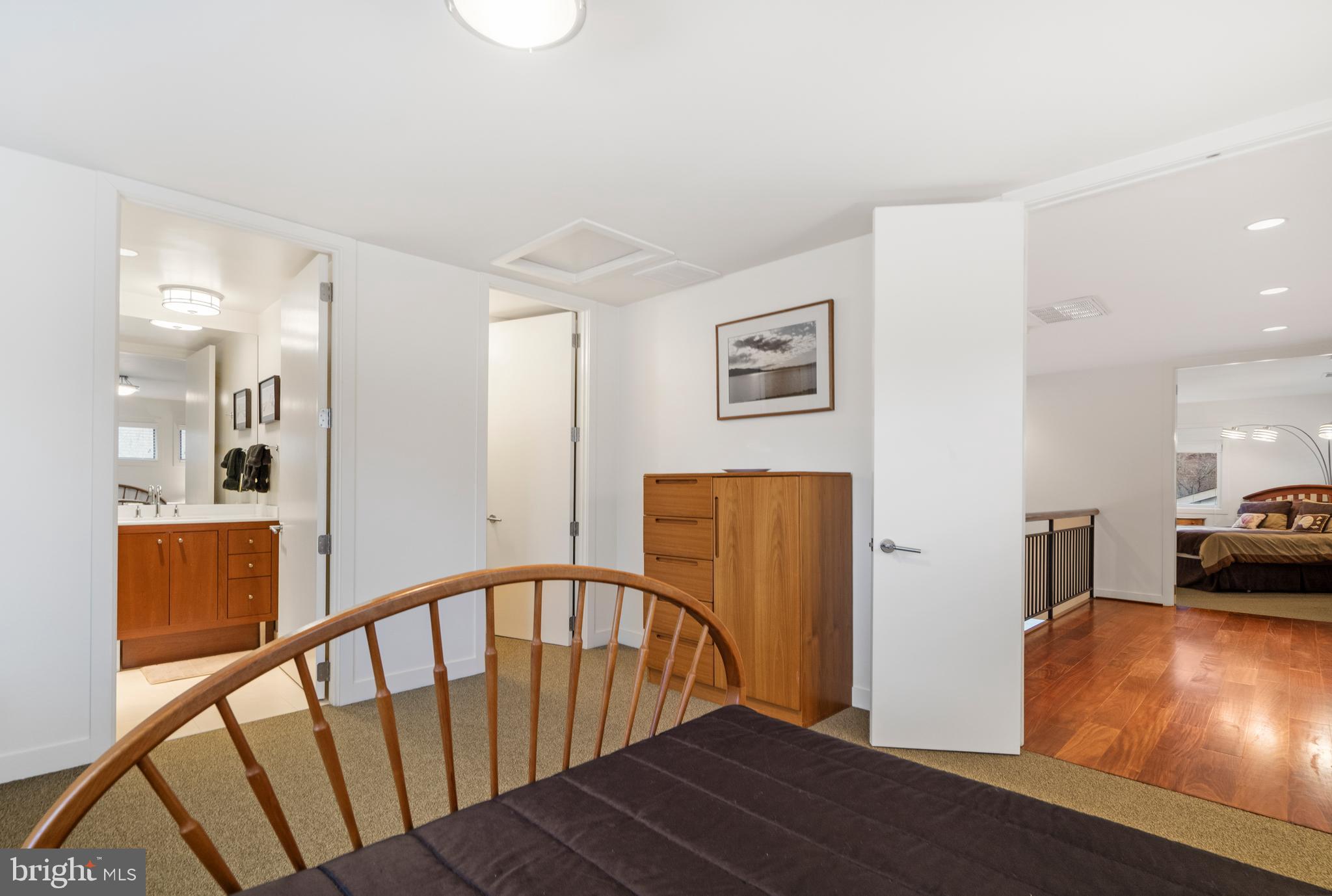 RIDERWOOD STATION - Residential