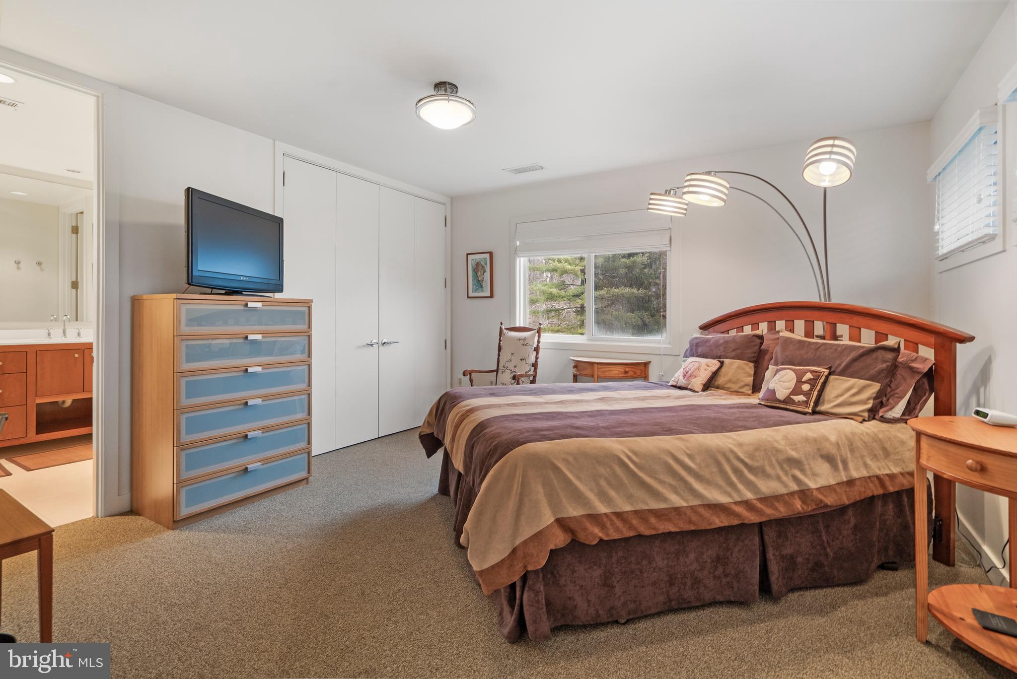 RIDERWOOD STATION - Residential