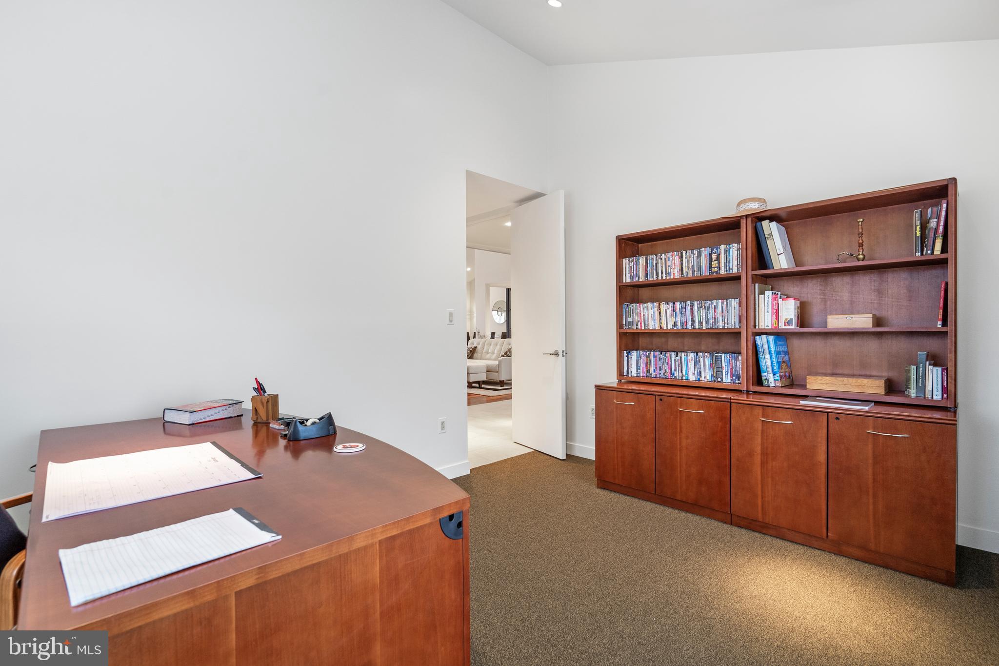 RIDERWOOD STATION - Residential