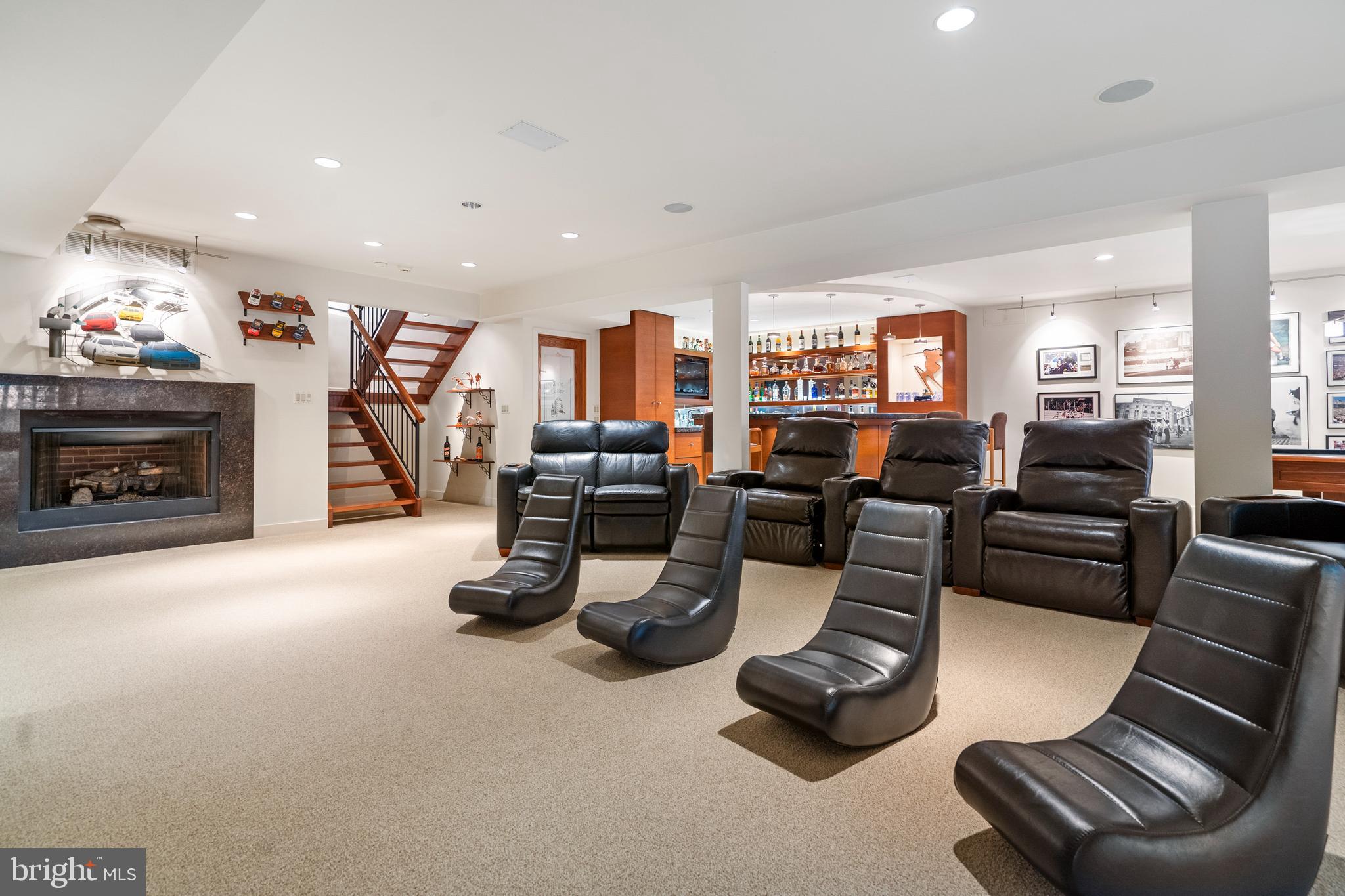 RIDERWOOD STATION - Residential