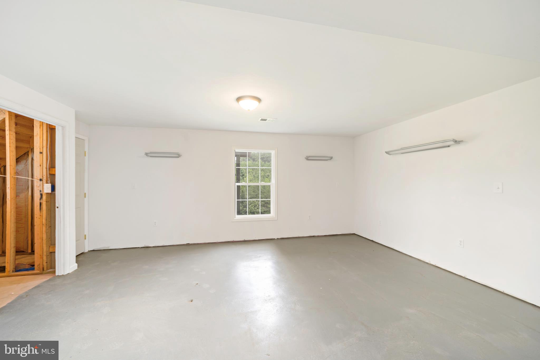 BELLWOOD ESTATES - Residential