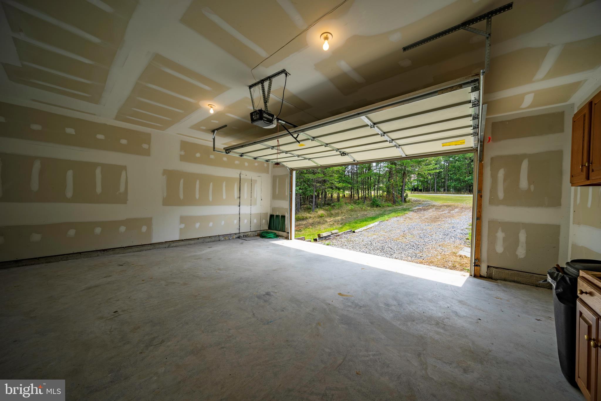 BELLWOOD ESTATES - Residential