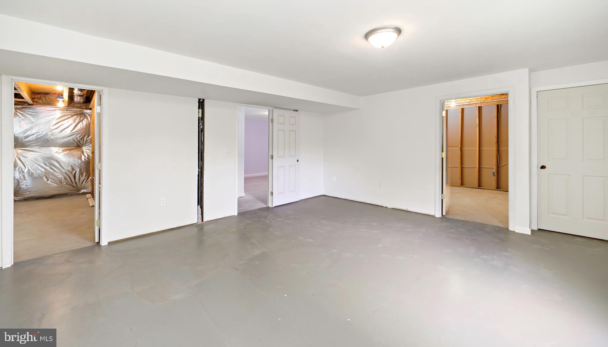 BELLWOOD ESTATES - Residential