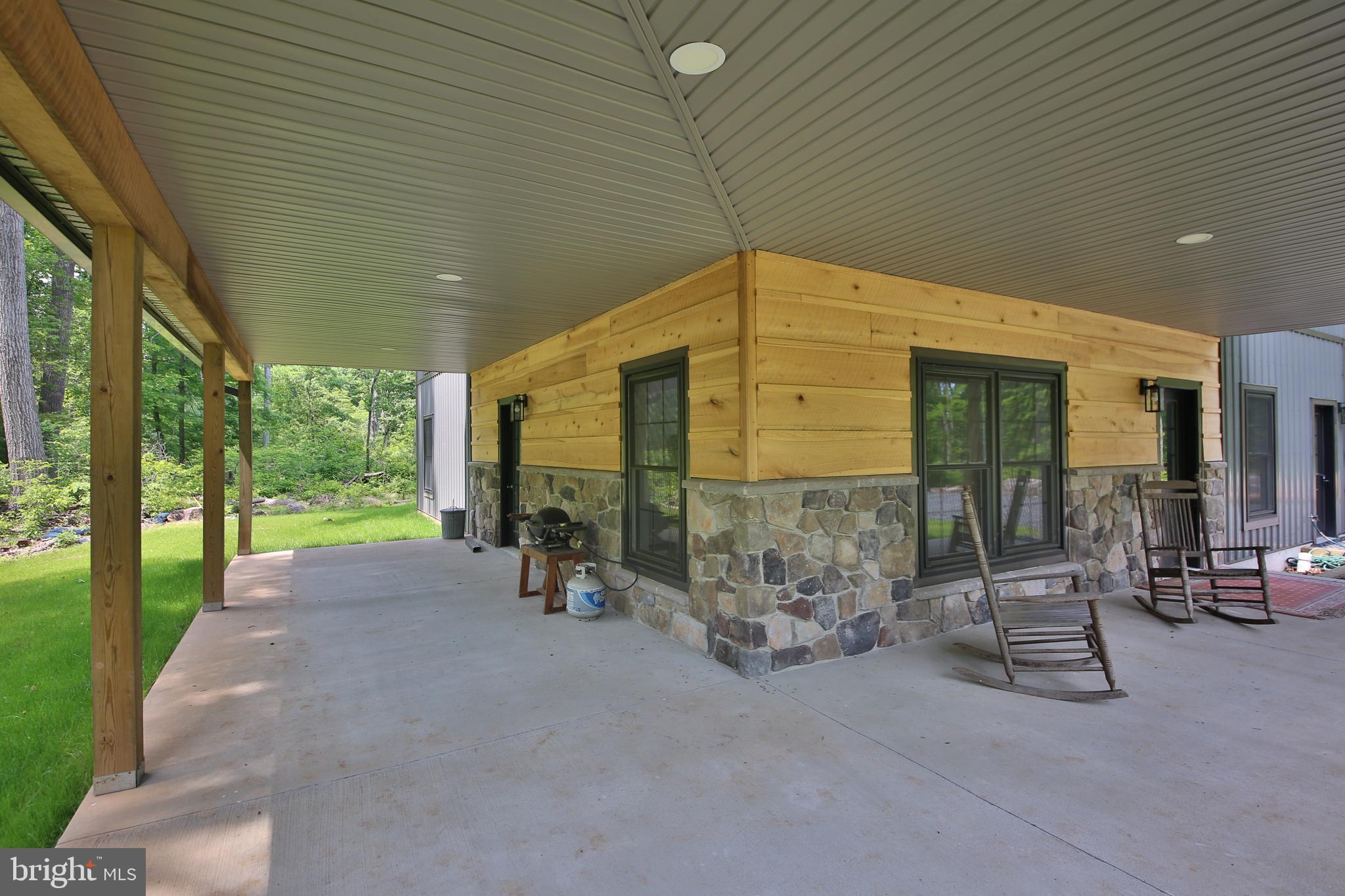 455 LAKE WARREN ROAD