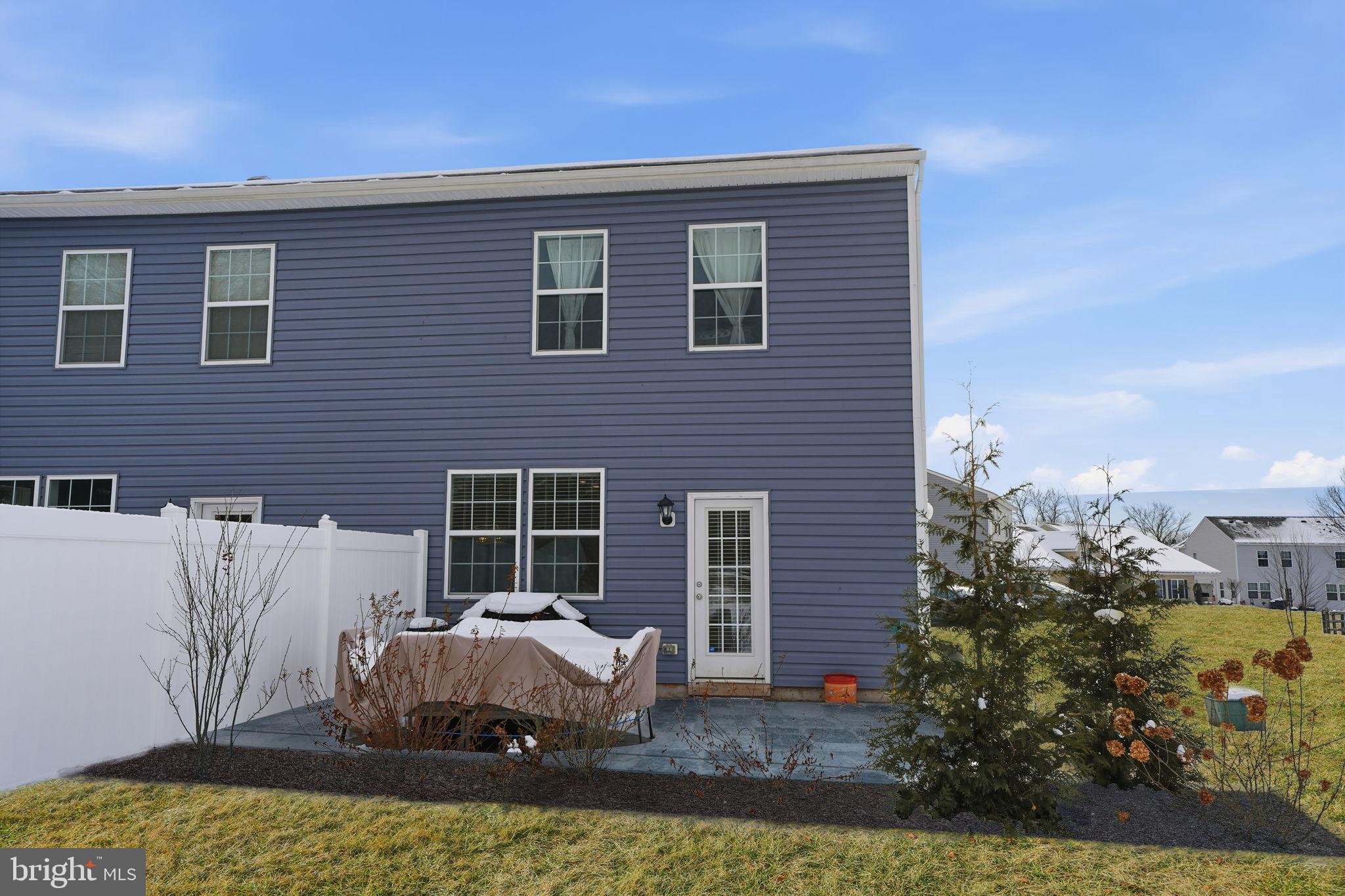 STILL WATERS - Residential