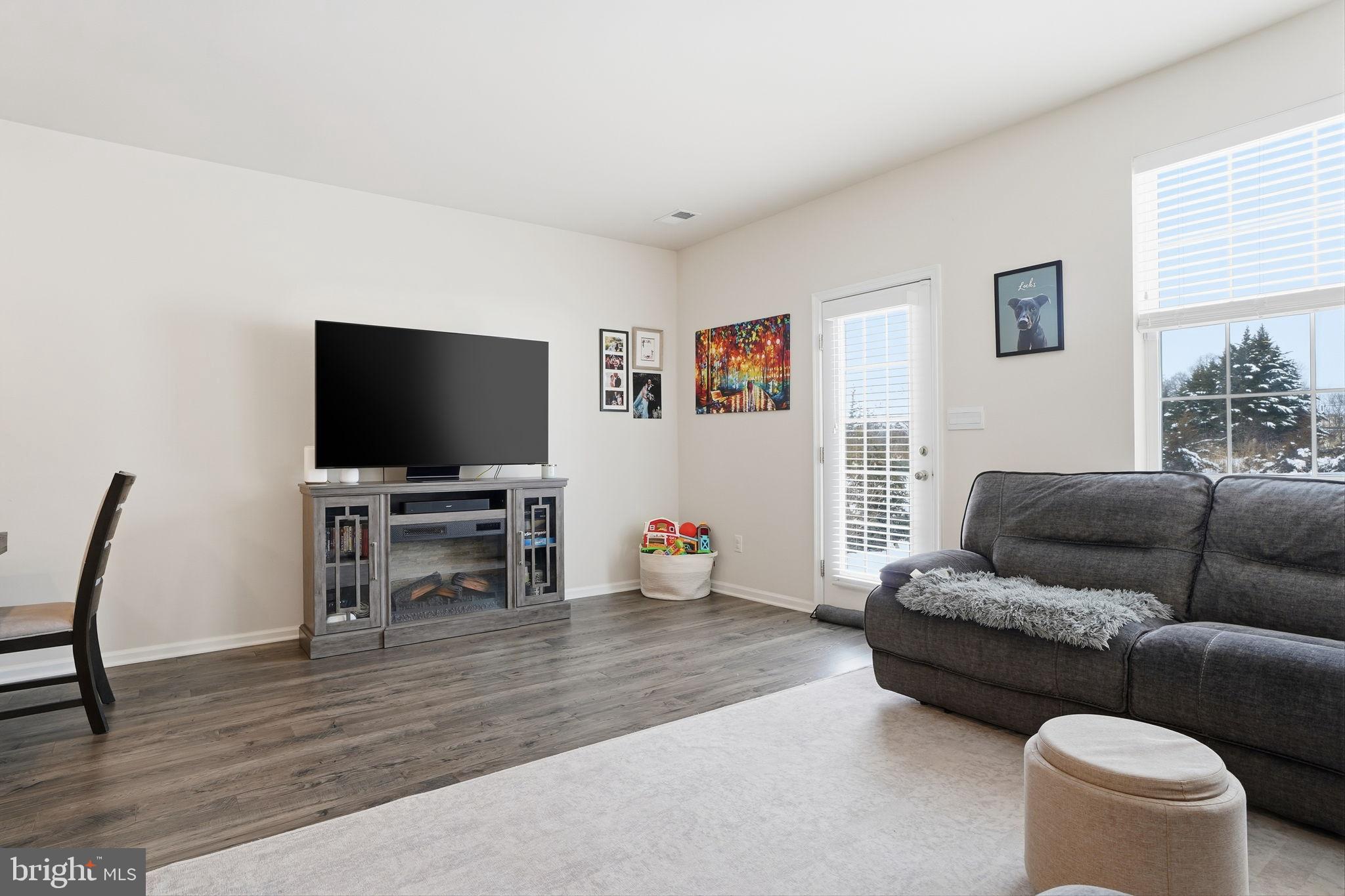 STILL WATERS - Residential