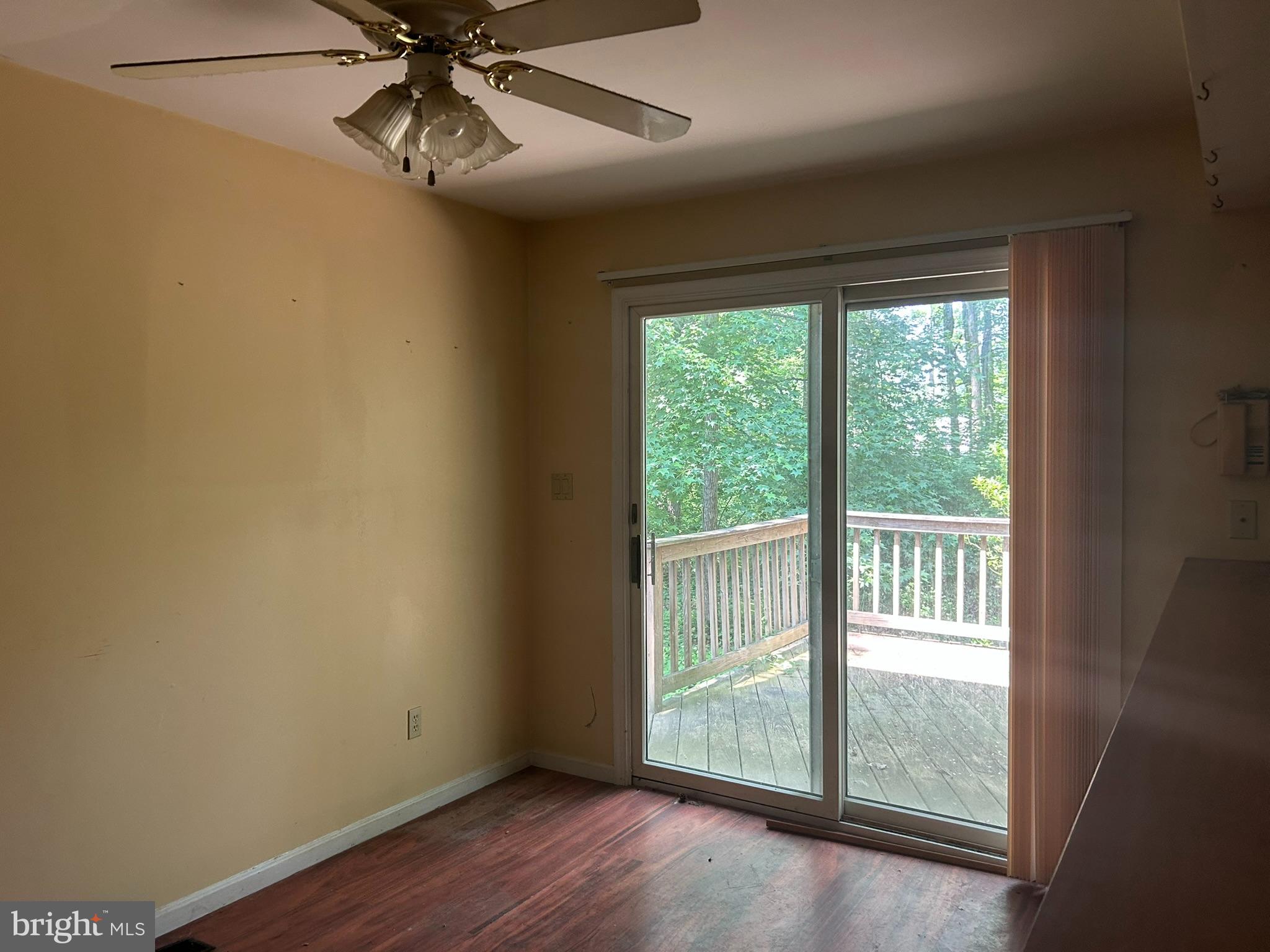 AVALON SHORES - Residential