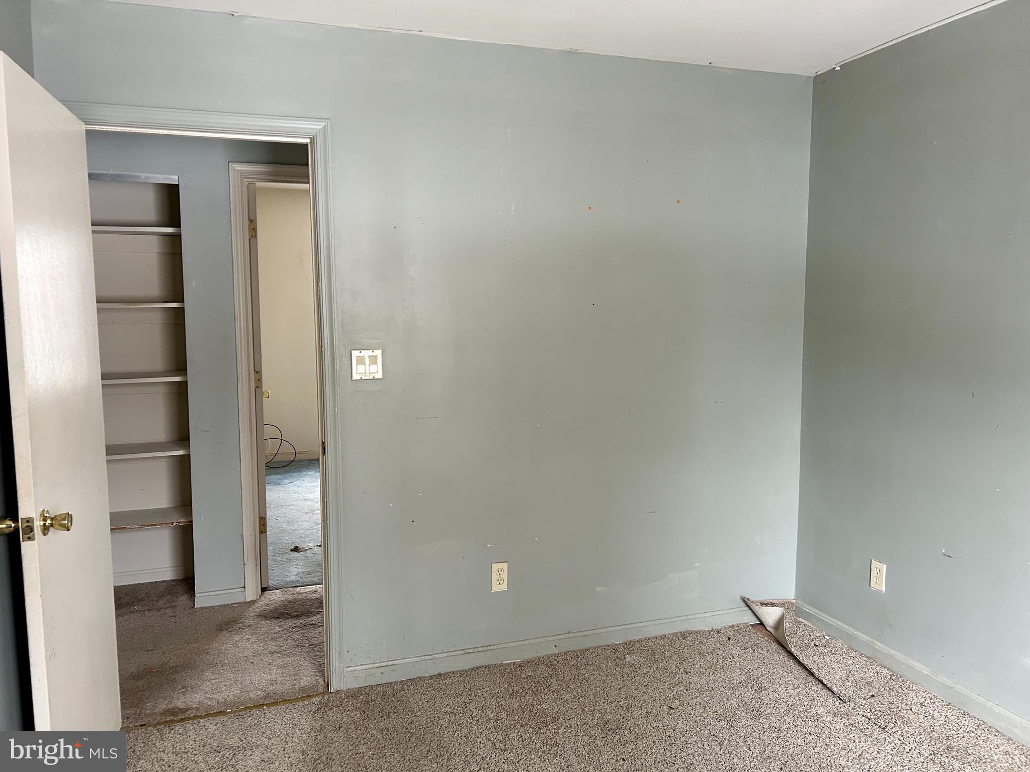 AVALON SHORES - Residential