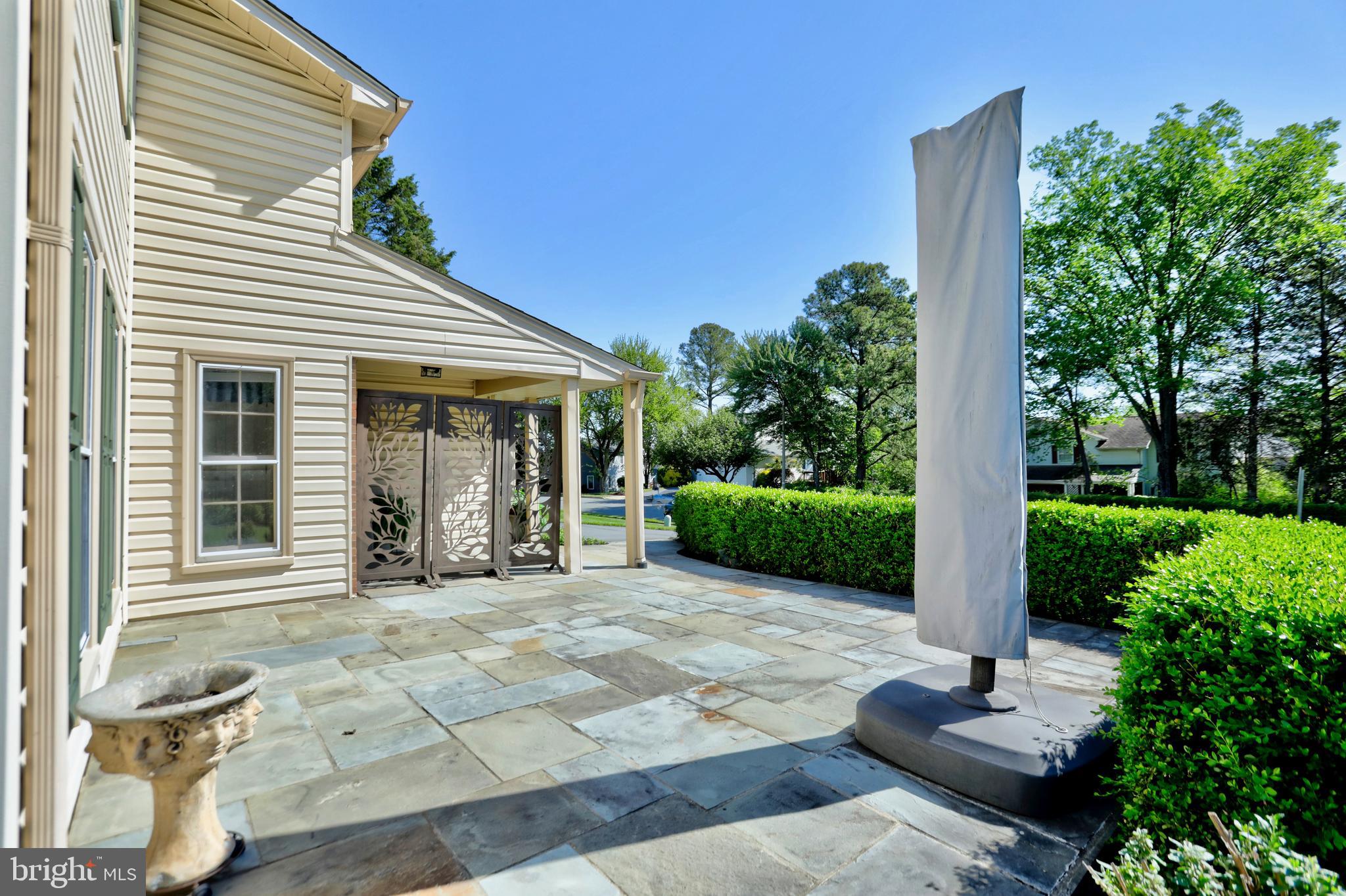 1301 CROSSTITCH DRIVE