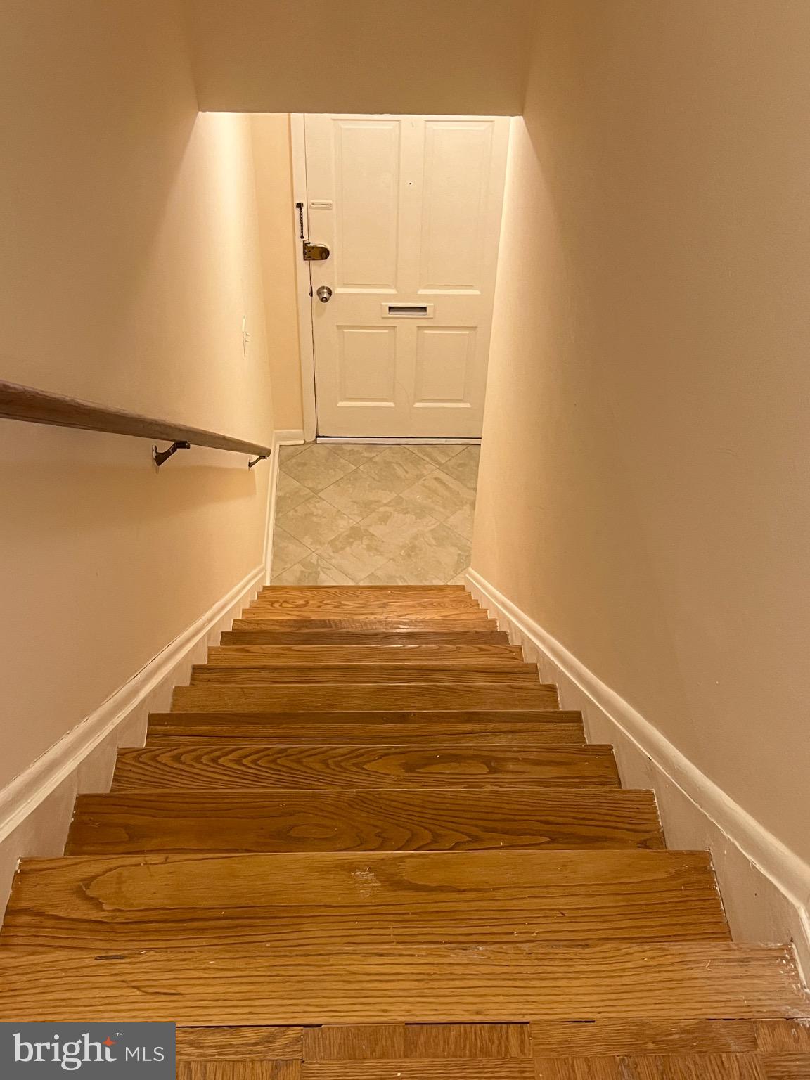 VILLAGE GREEN - Residential Lease