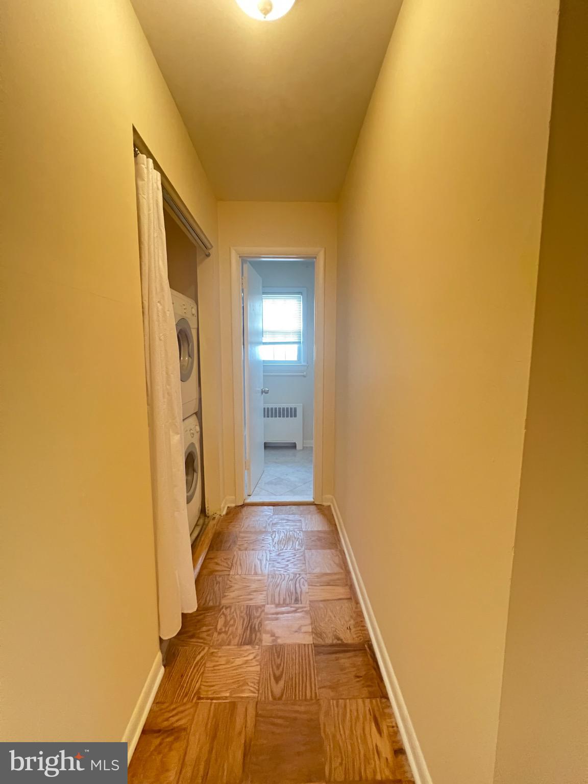 VILLAGE GREEN - Residential Lease