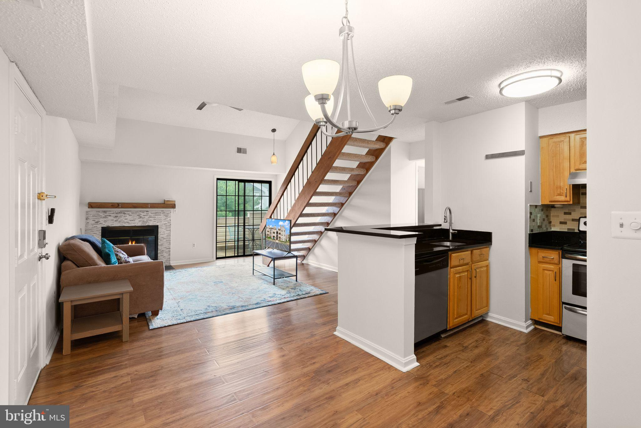 6955 MARY CAROLINE CIRCLE I