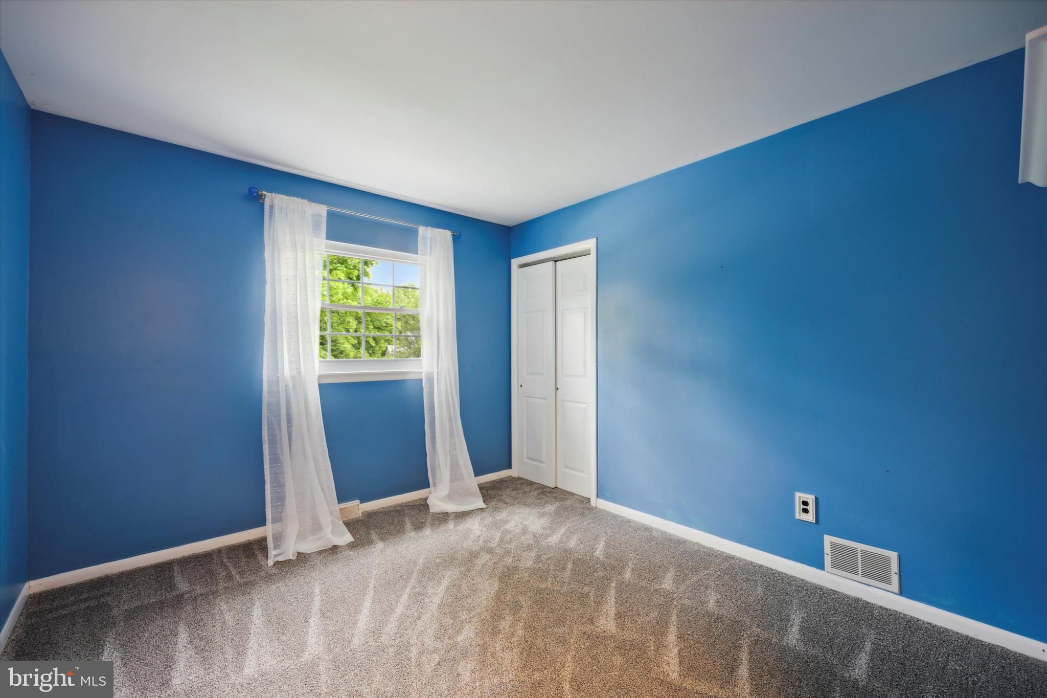 SUMMIT RIDGE - Residential