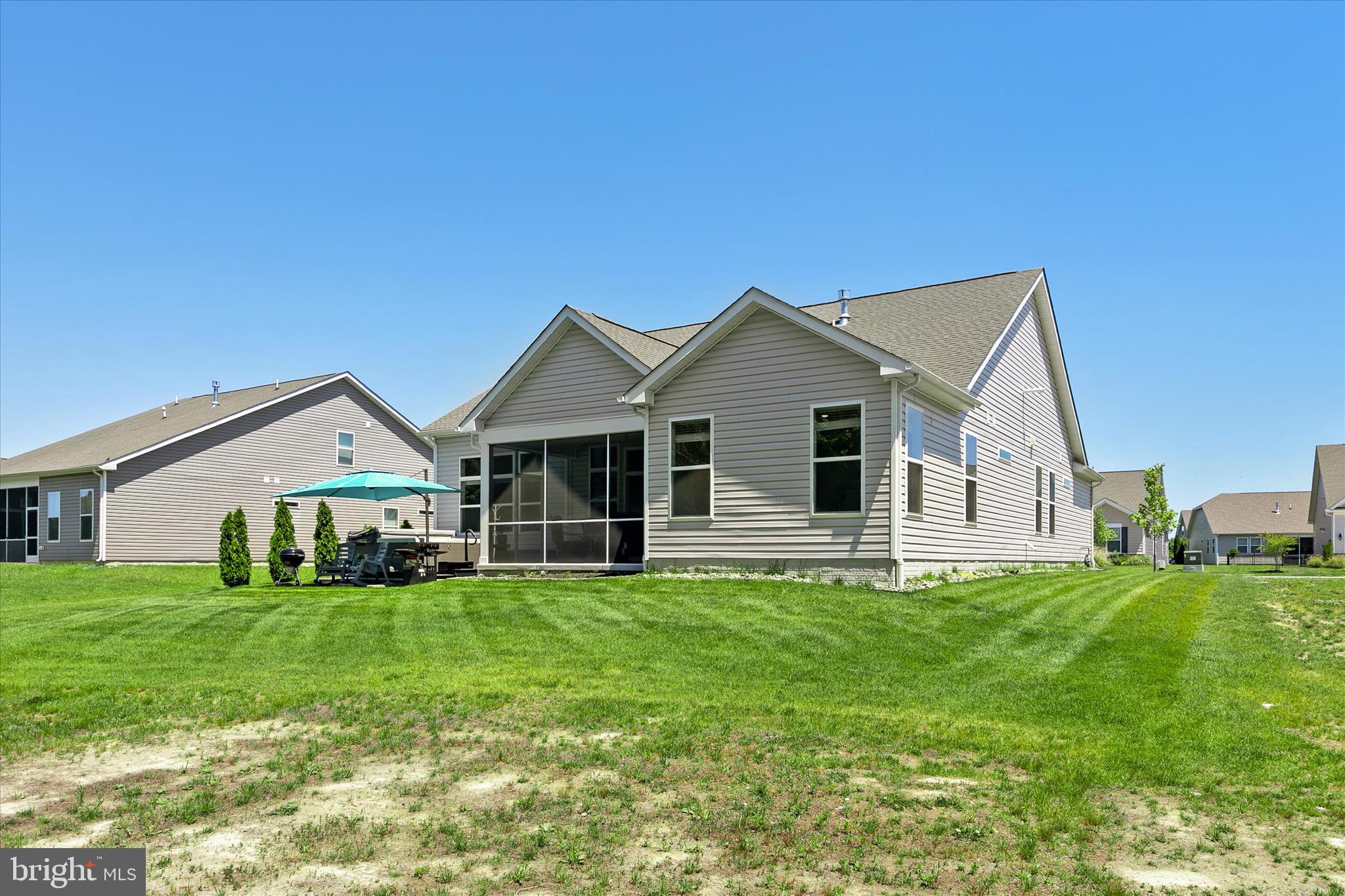 WOODFIELD PRESERVE - Residential