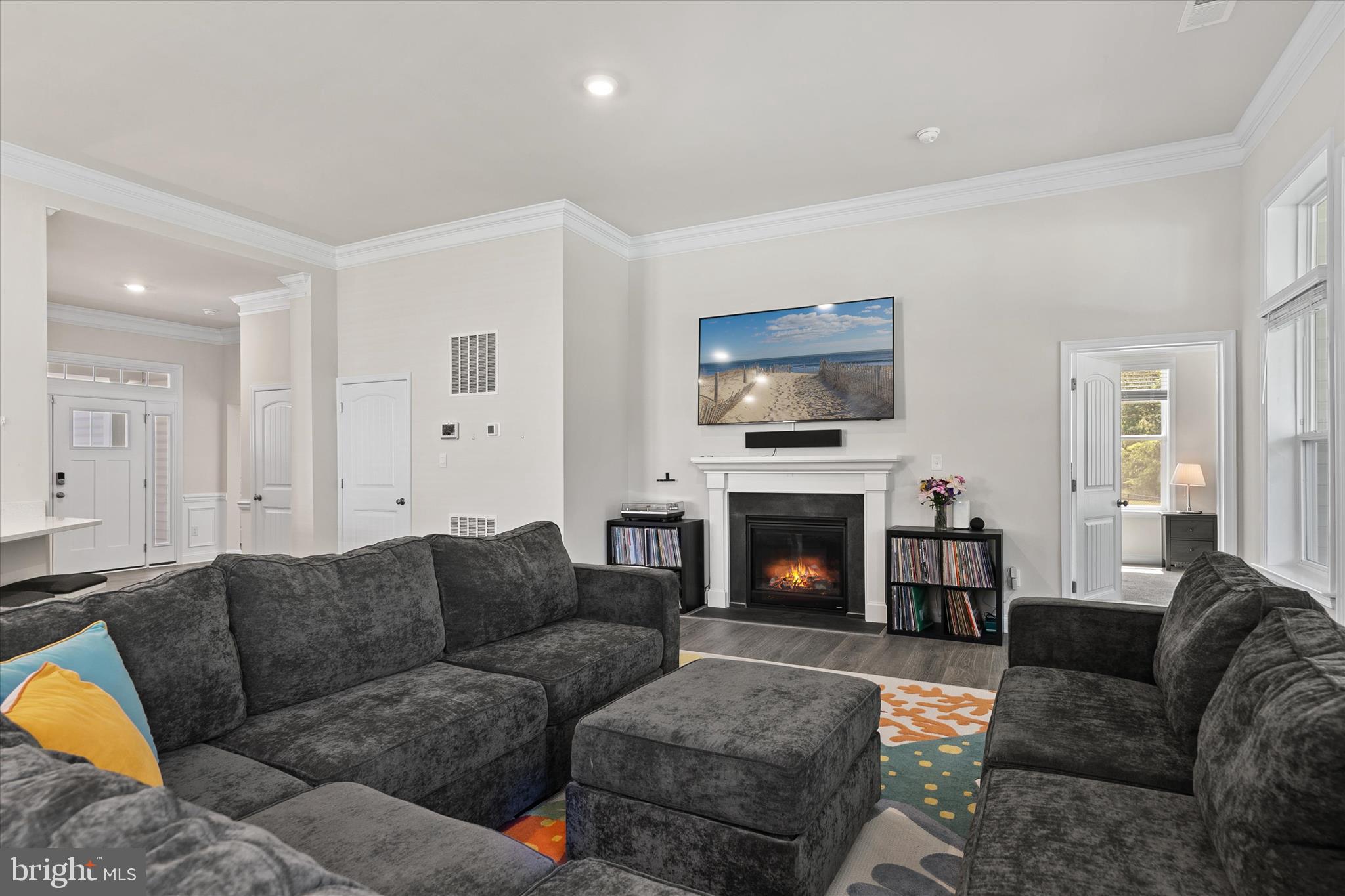 WOODFIELD PRESERVE - Residential