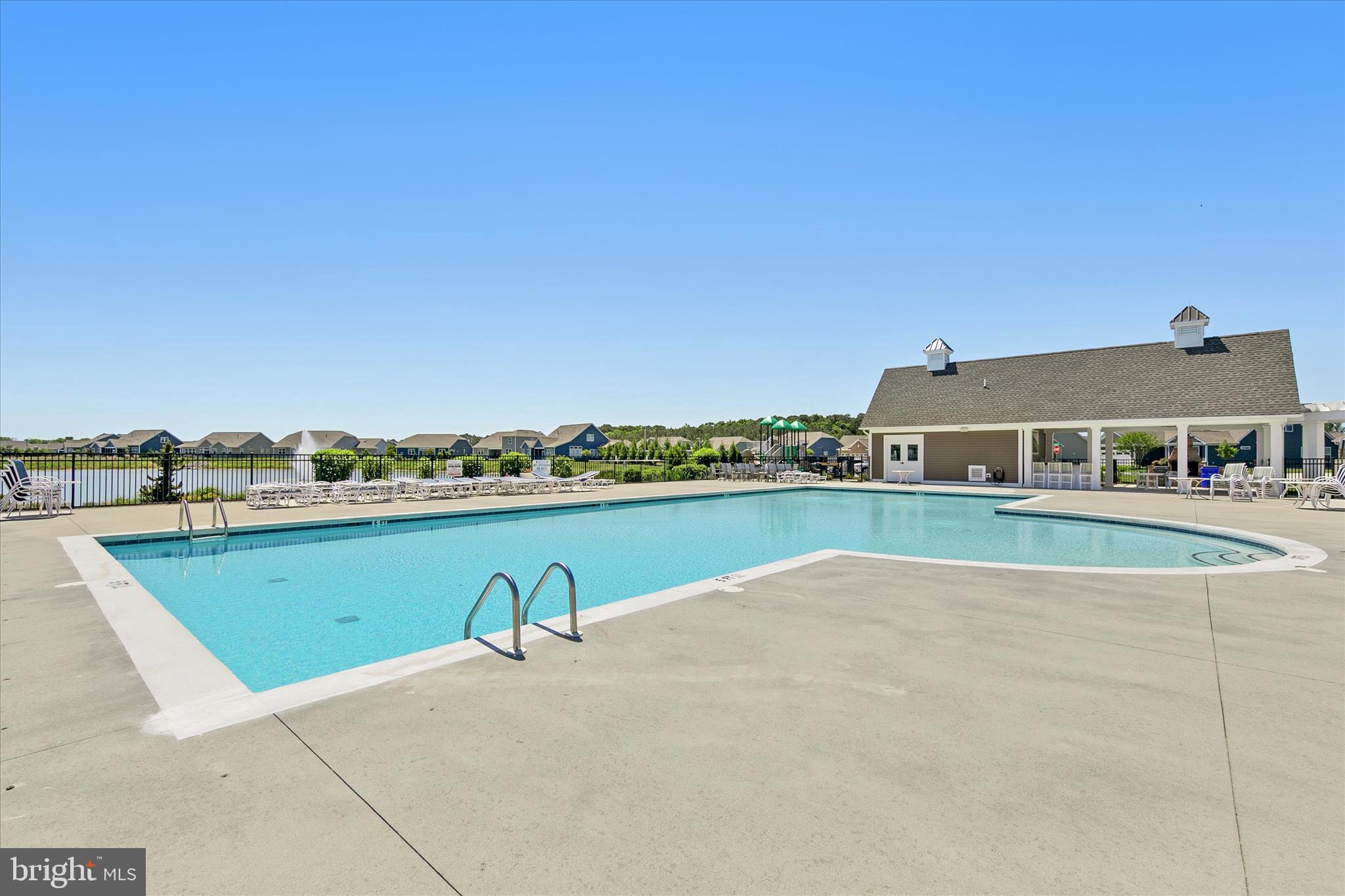 WOODFIELD PRESERVE - Residential