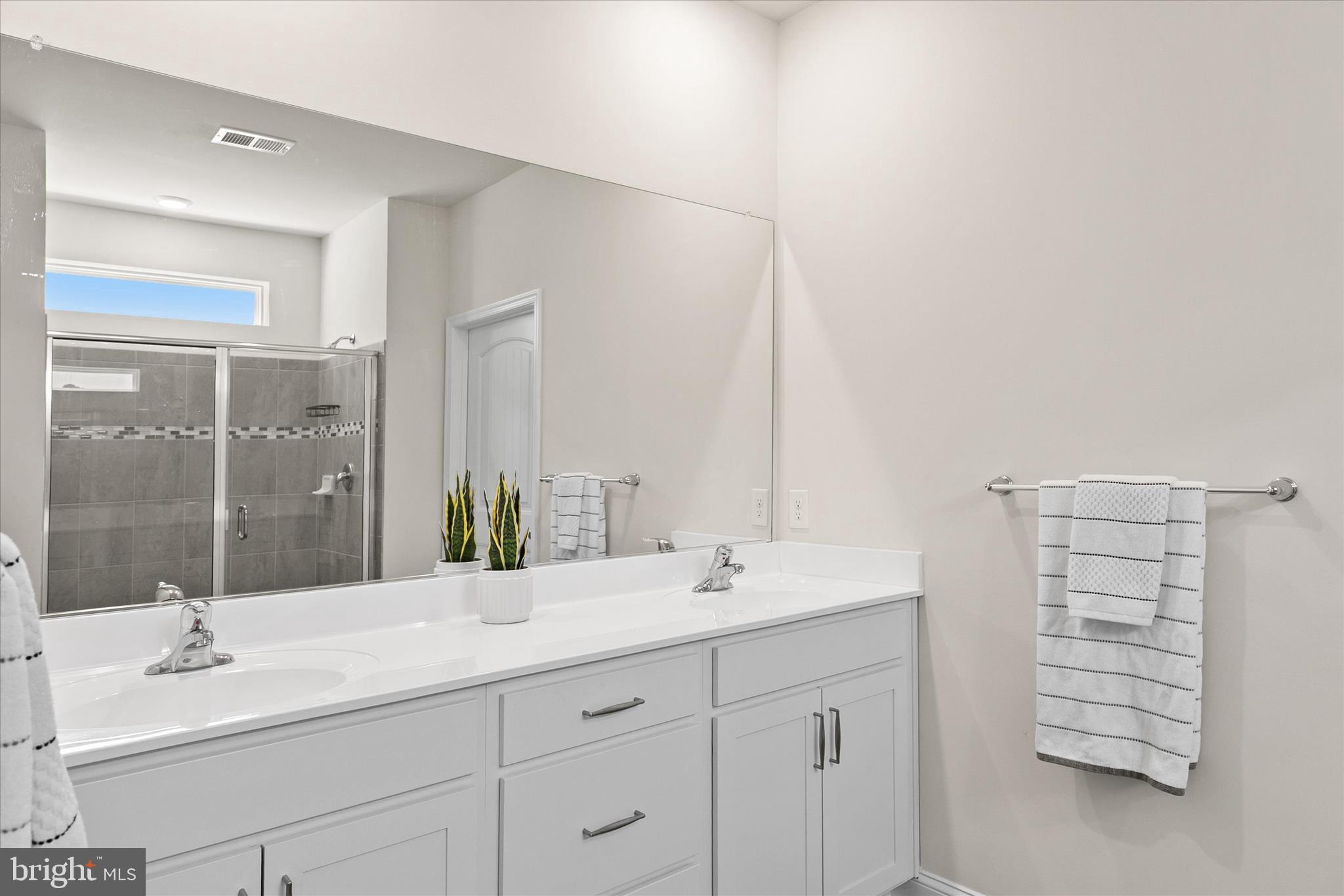 WOODFIELD PRESERVE - Residential