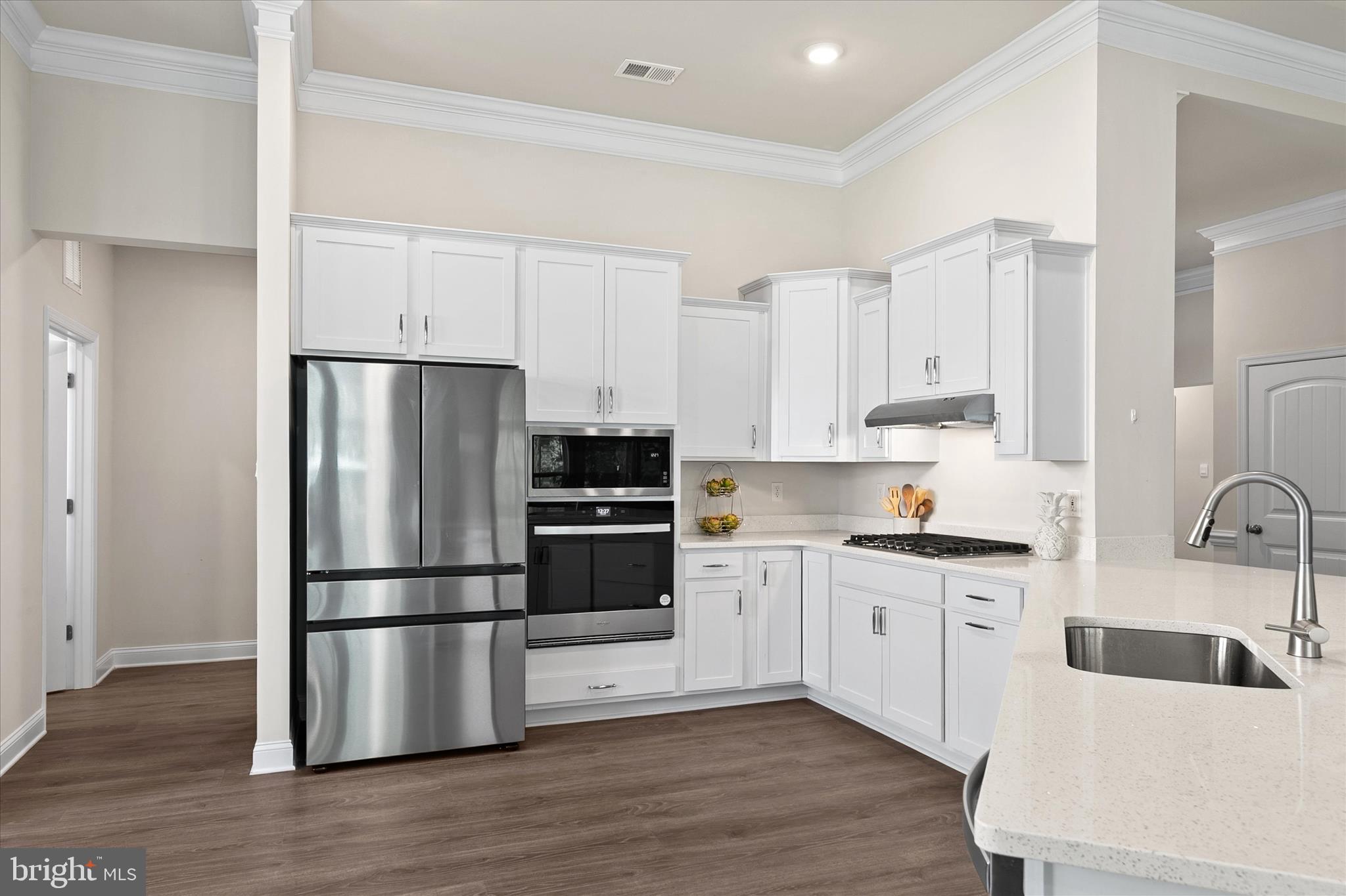 WOODFIELD PRESERVE - Residential