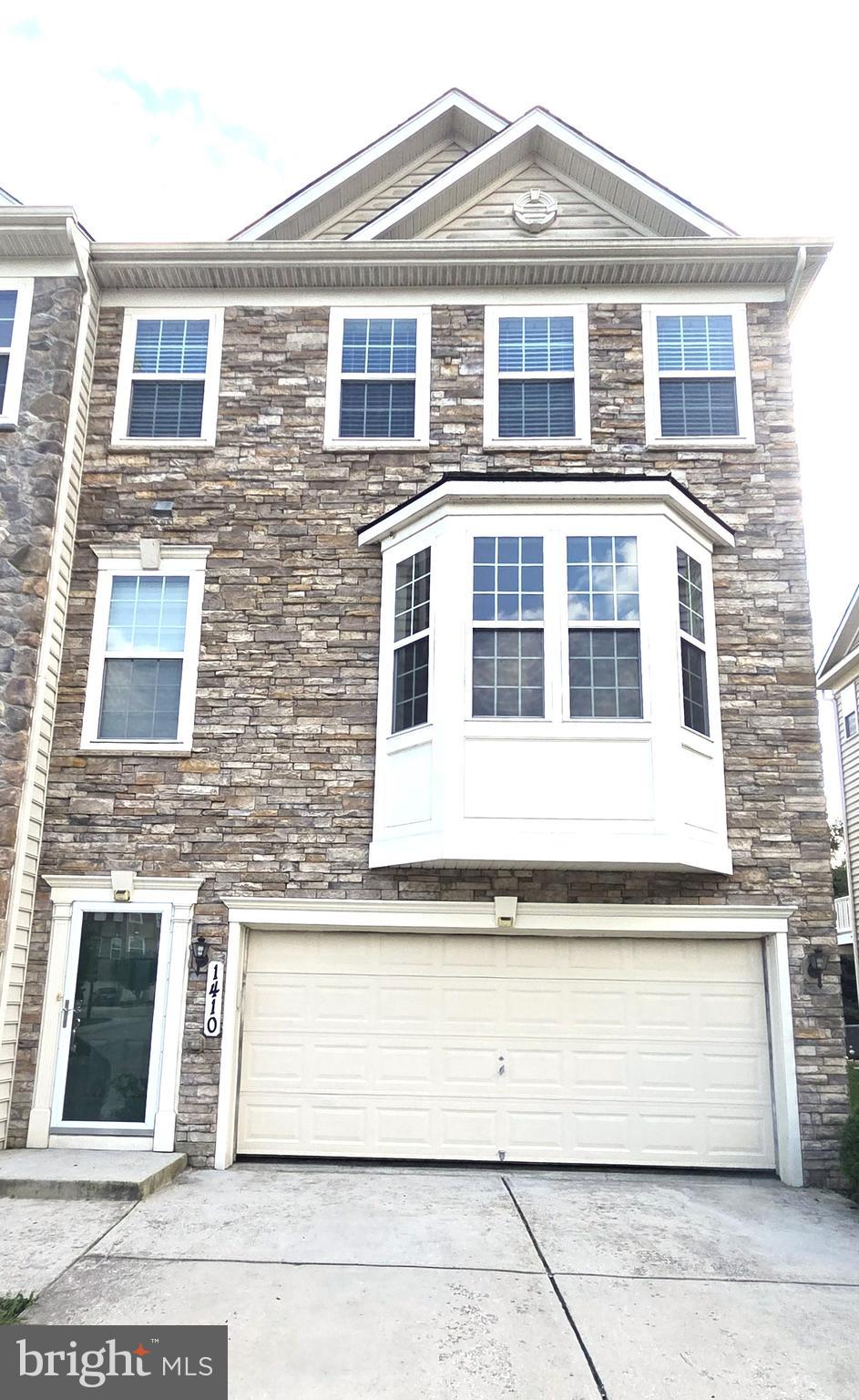 1410 SHERMAN COURT