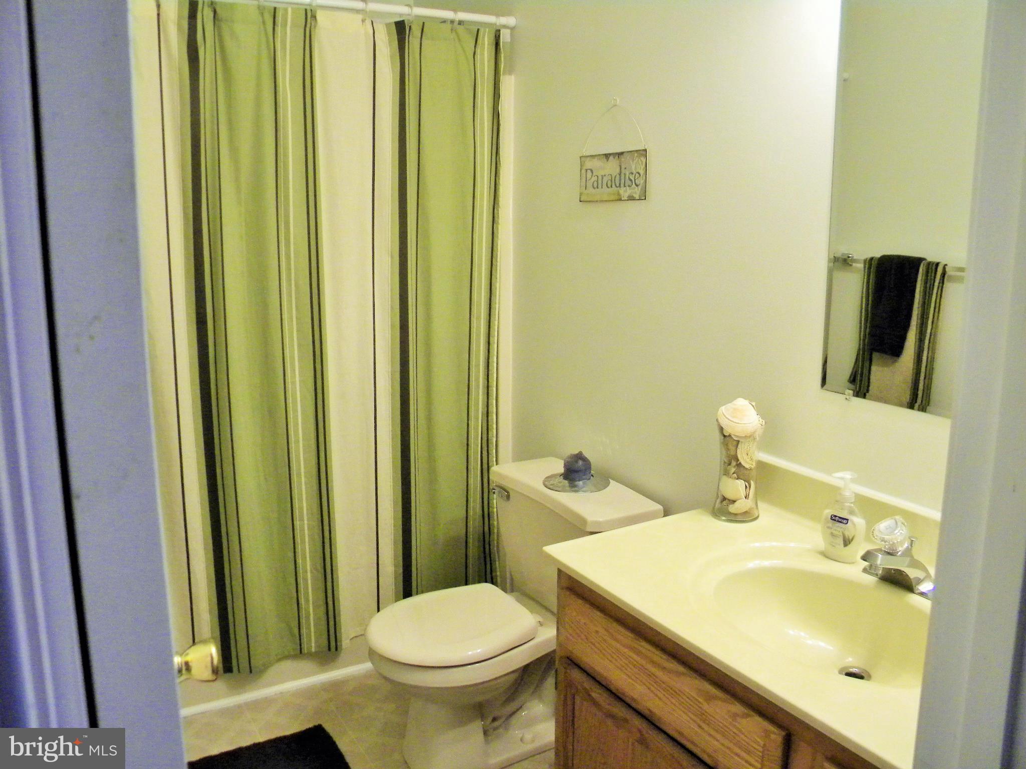 FRANKLIN MANOR BEACH - Residential