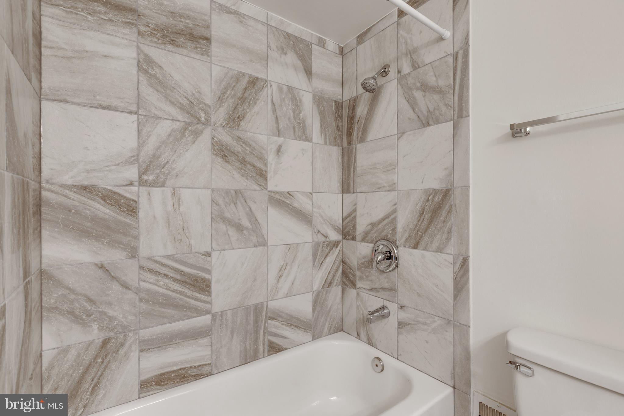 WAVERLY EAST - Residential