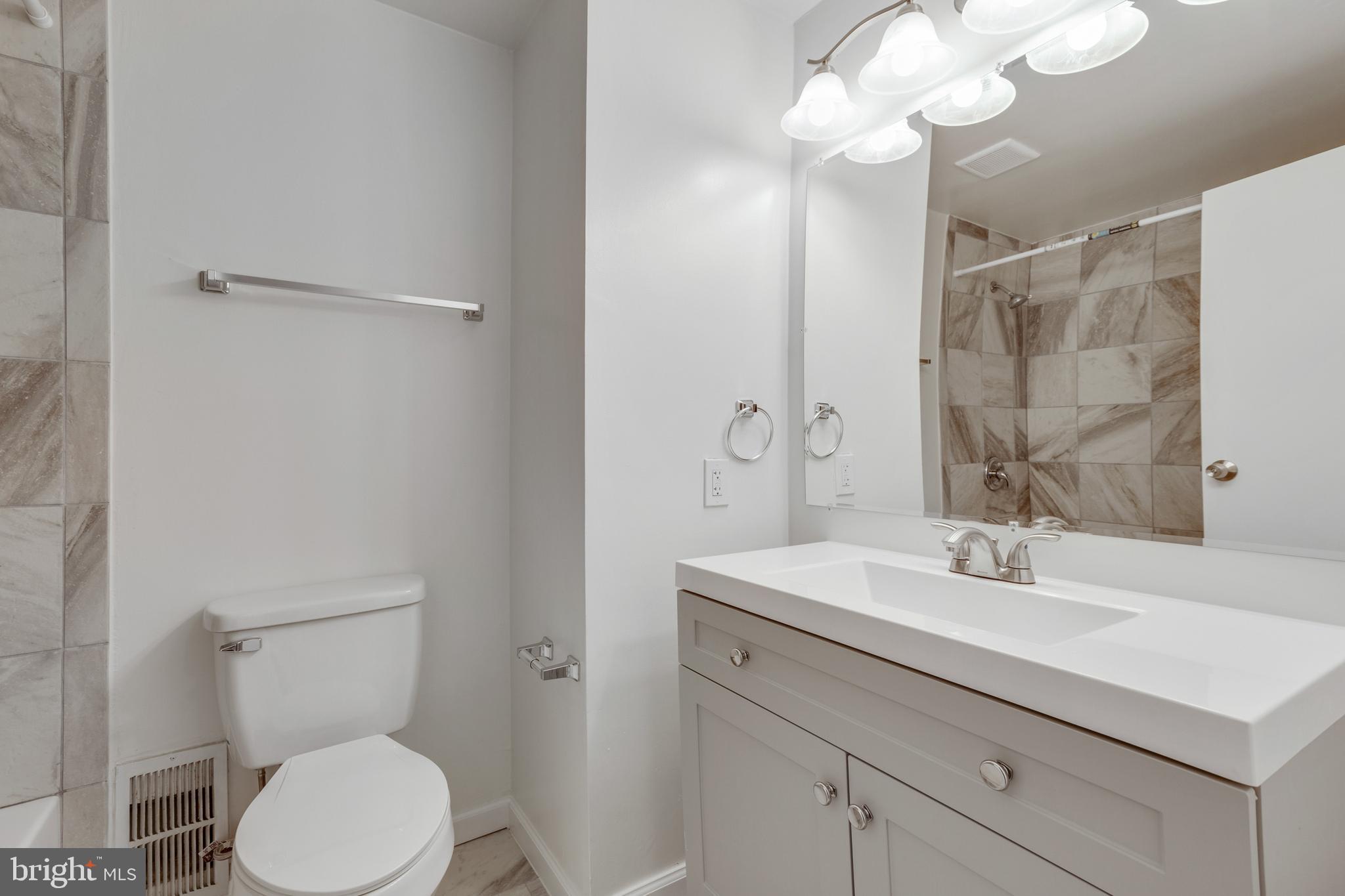 WAVERLY EAST - Residential