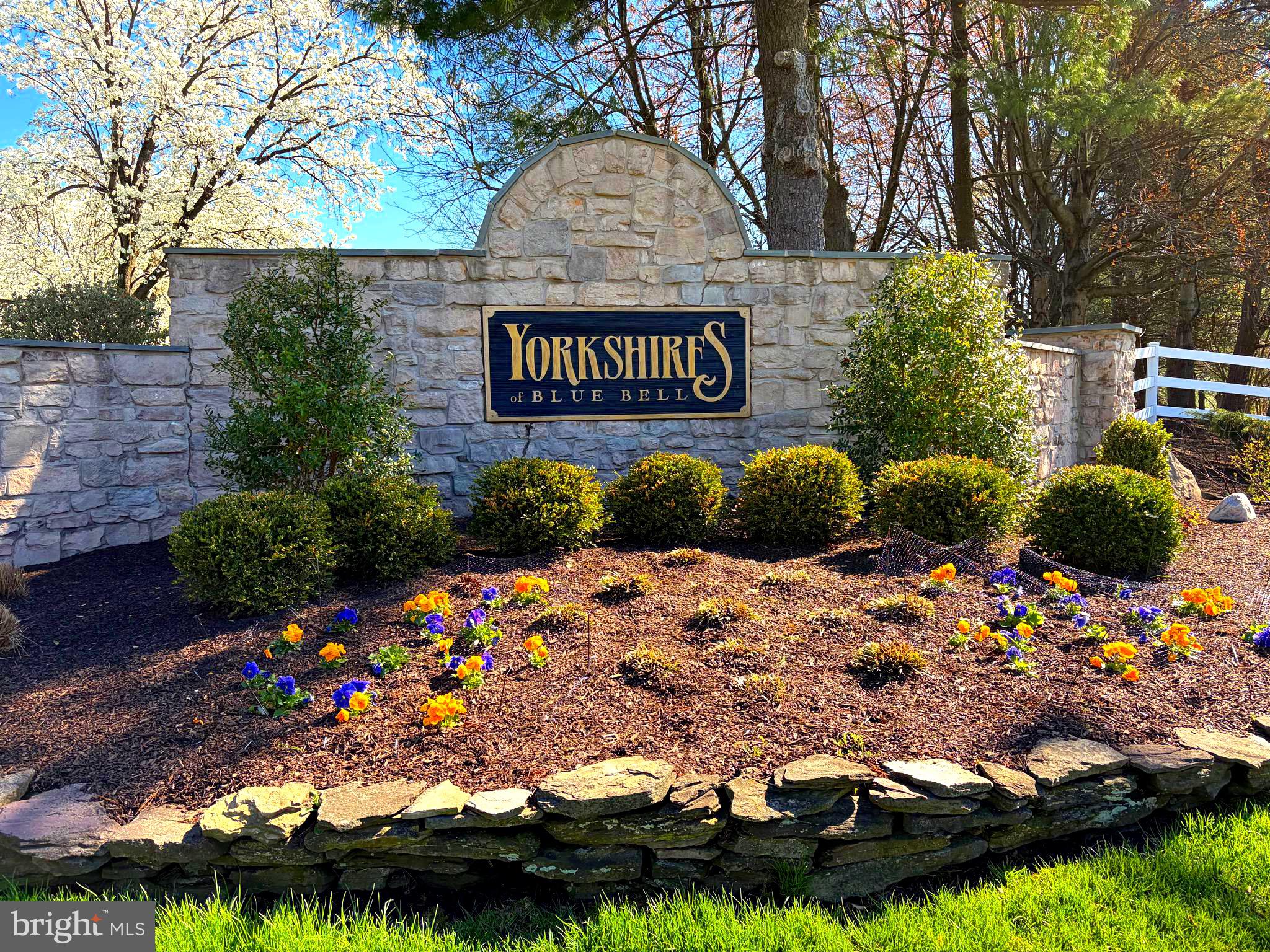 YORKSHIRE OF BLUE - Residential