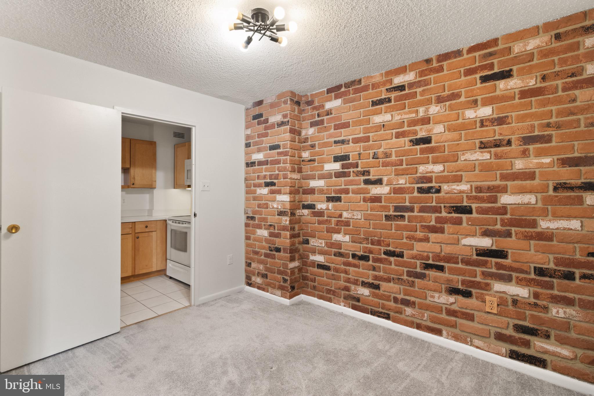 HALLMARK - Residential