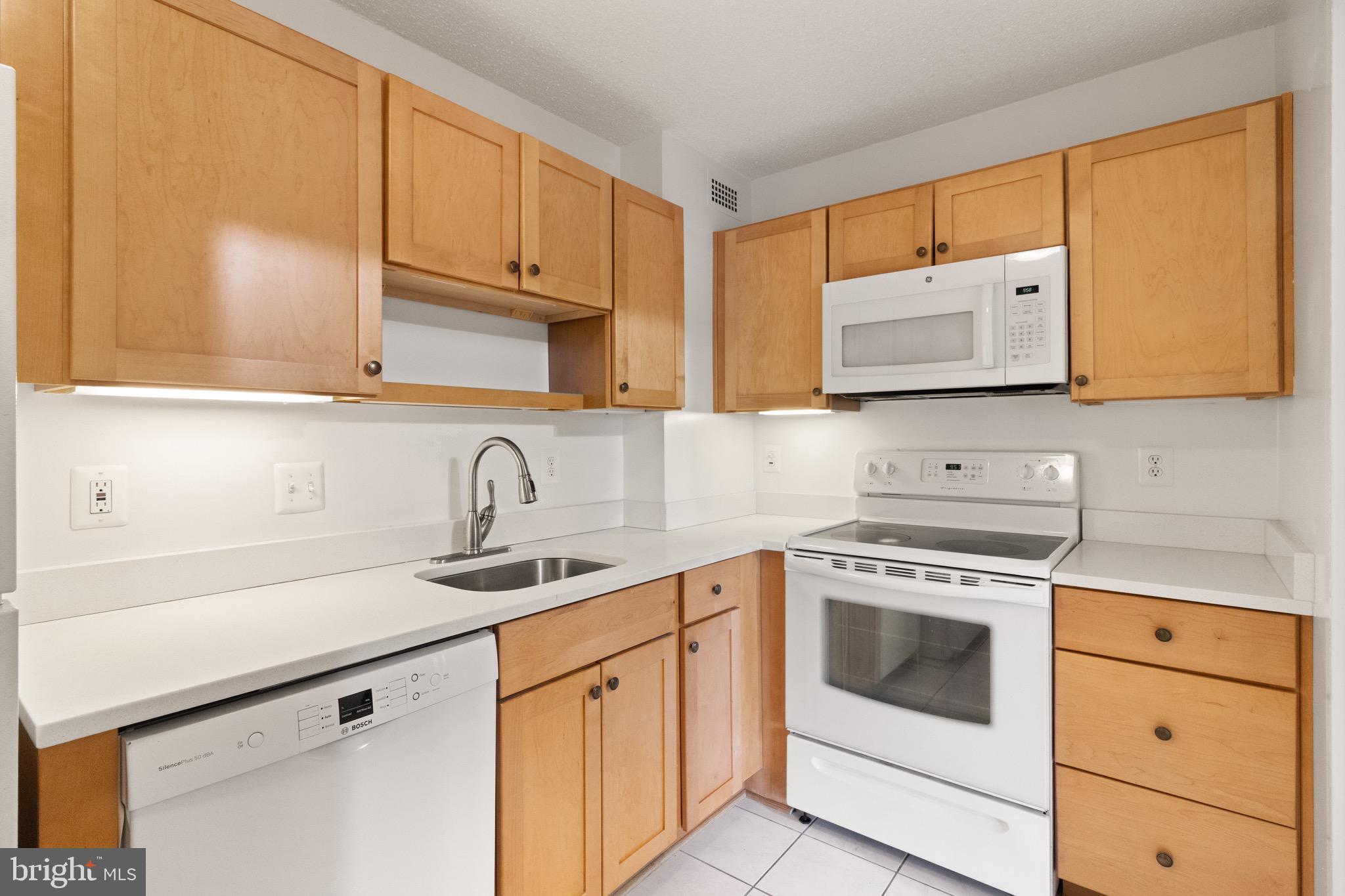 HALLMARK - Residential