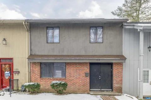 132 Woodlake Dr, Charlottesville, VA 22901 - MLS#: 661297