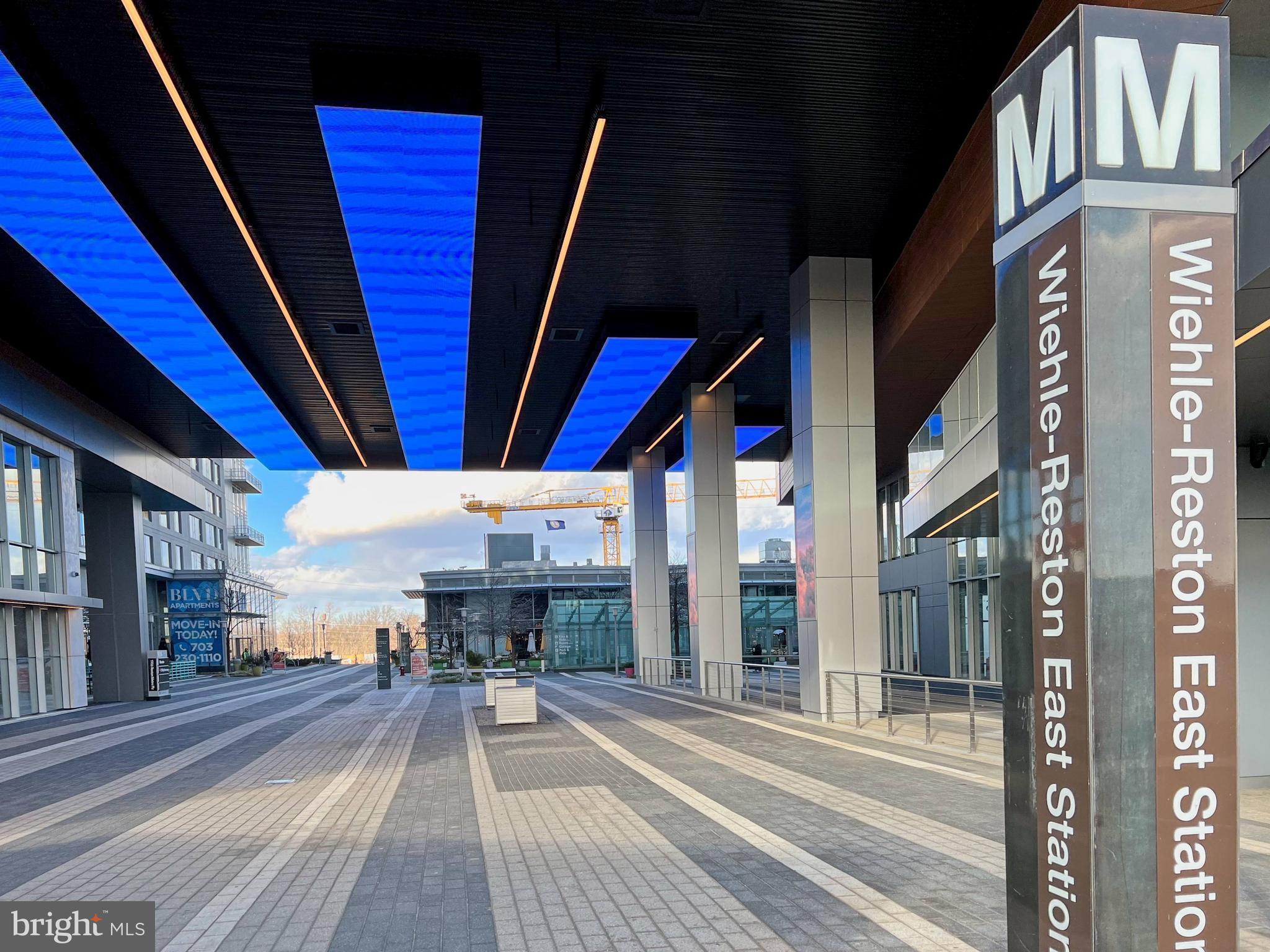 RESTON - Residential