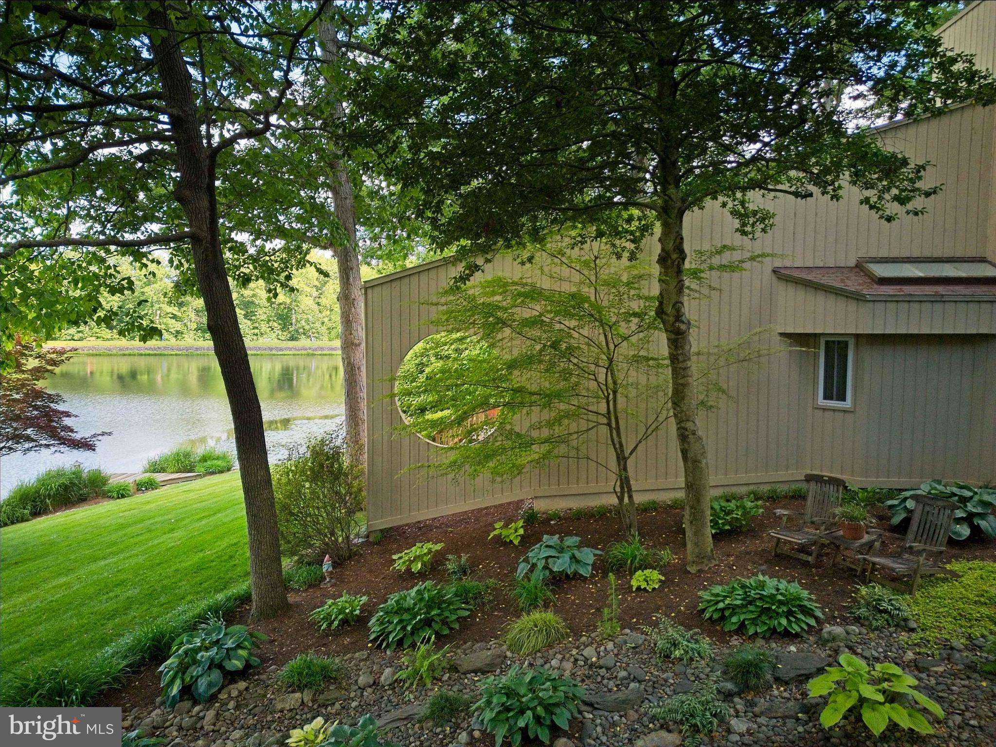 RESTON - Residential