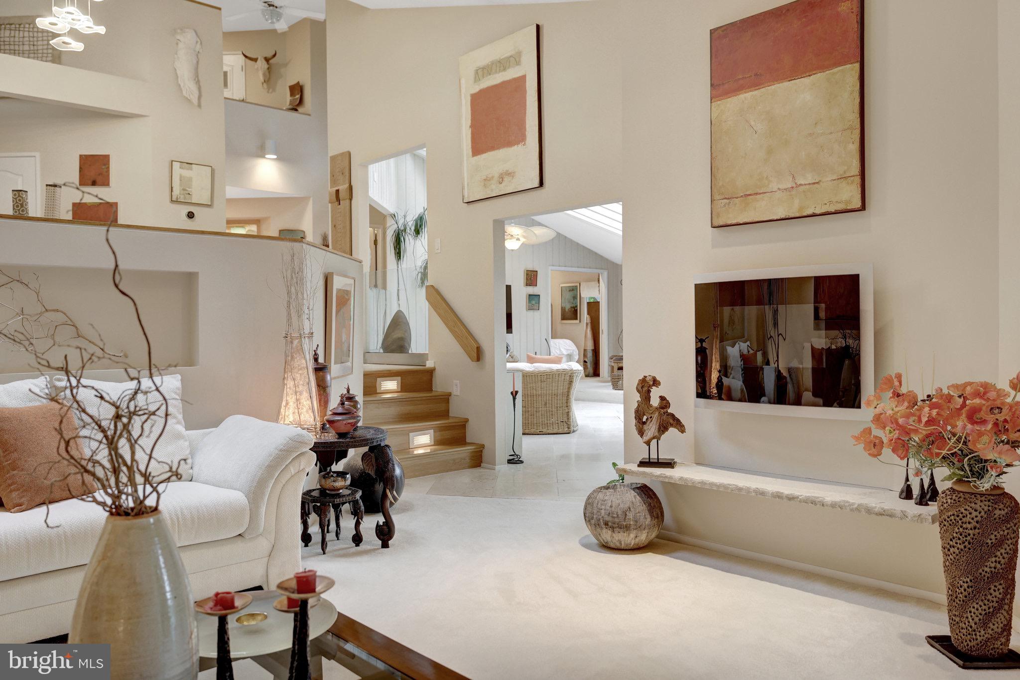 RESTON - Residential