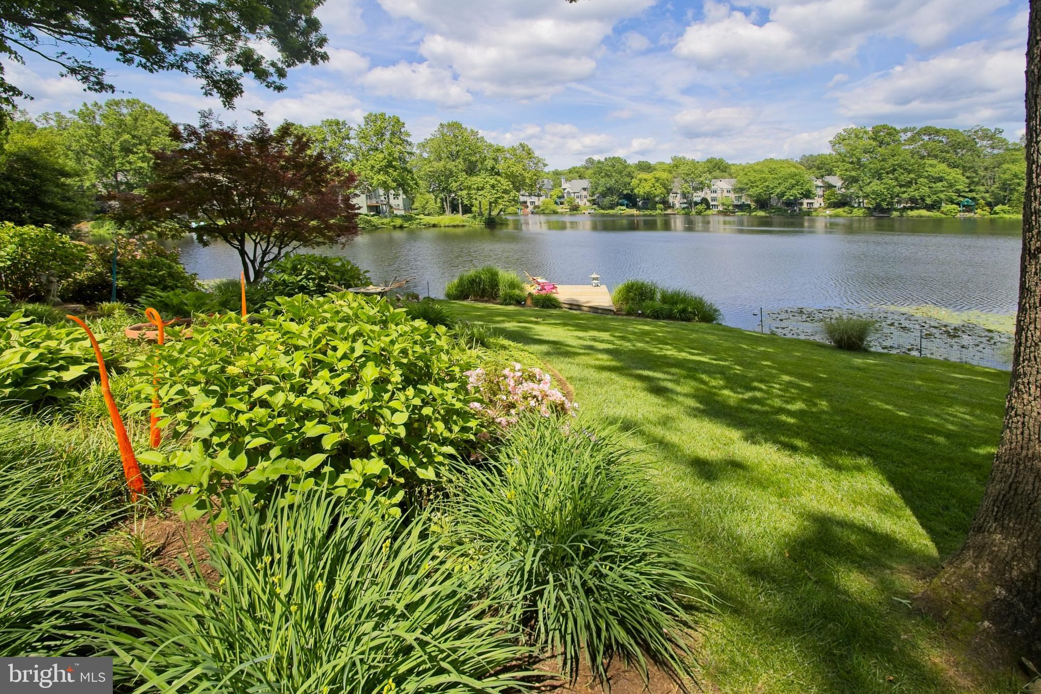 RESTON - Residential