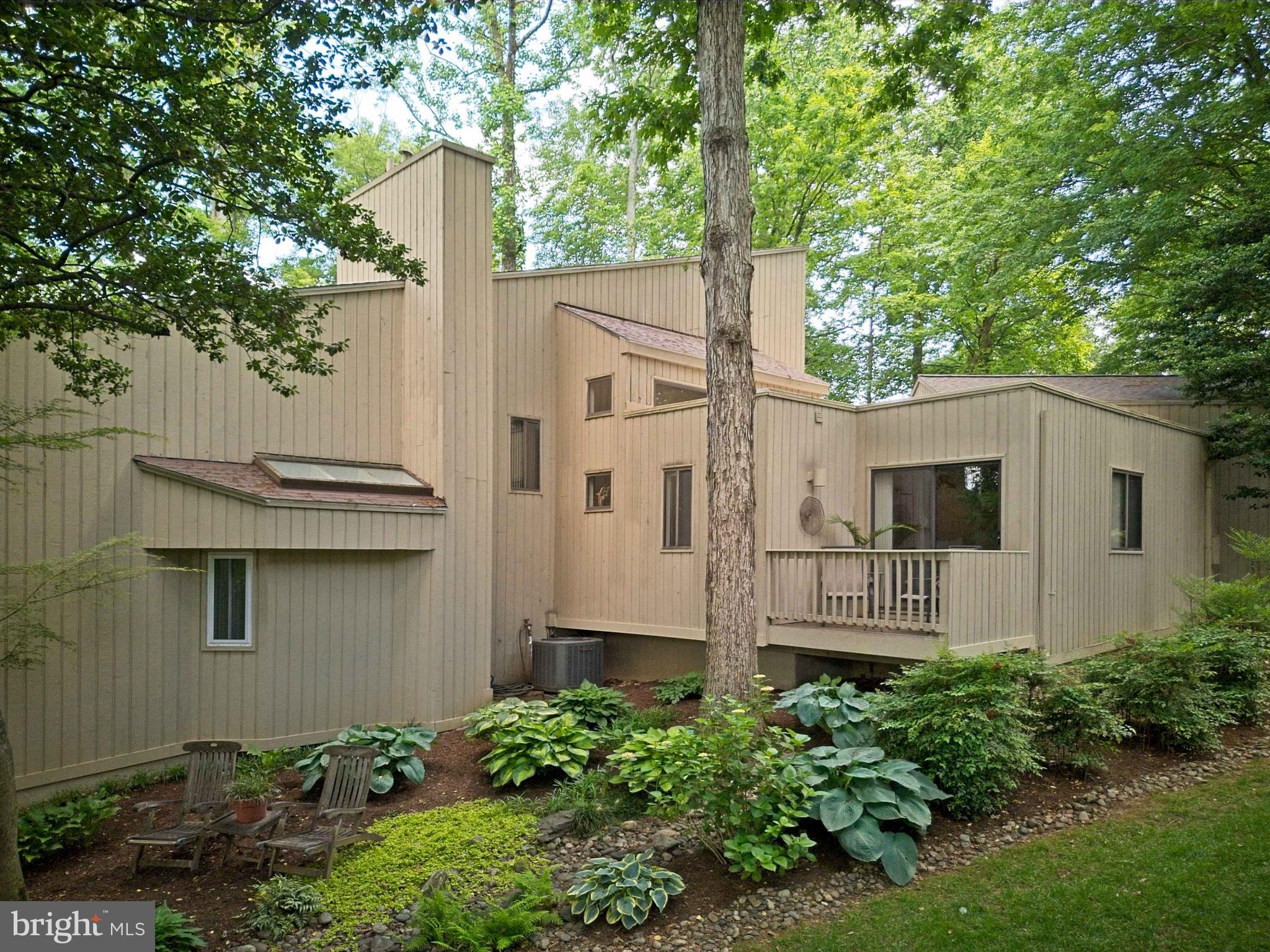 RESTON - Residential