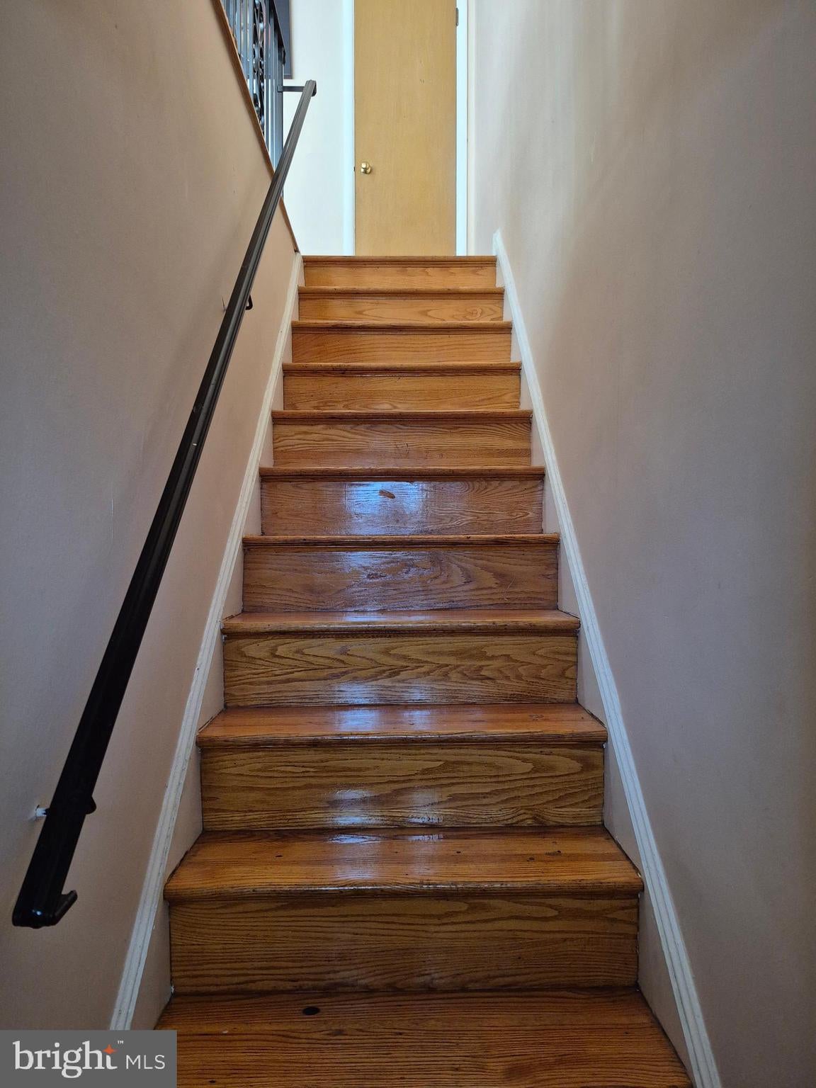 7254 MANSFIELD AVENUE 2ND FLOOR