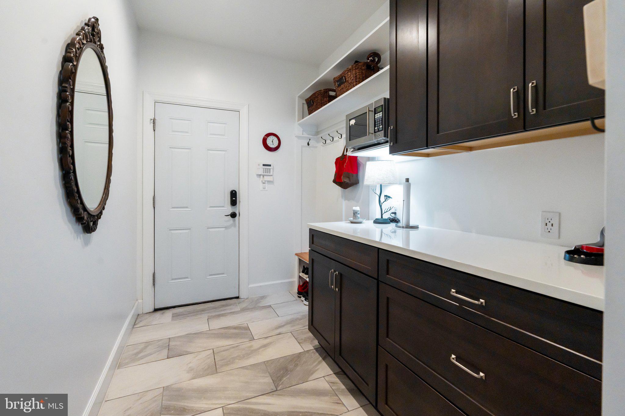 OAKTON GROVE - Residential