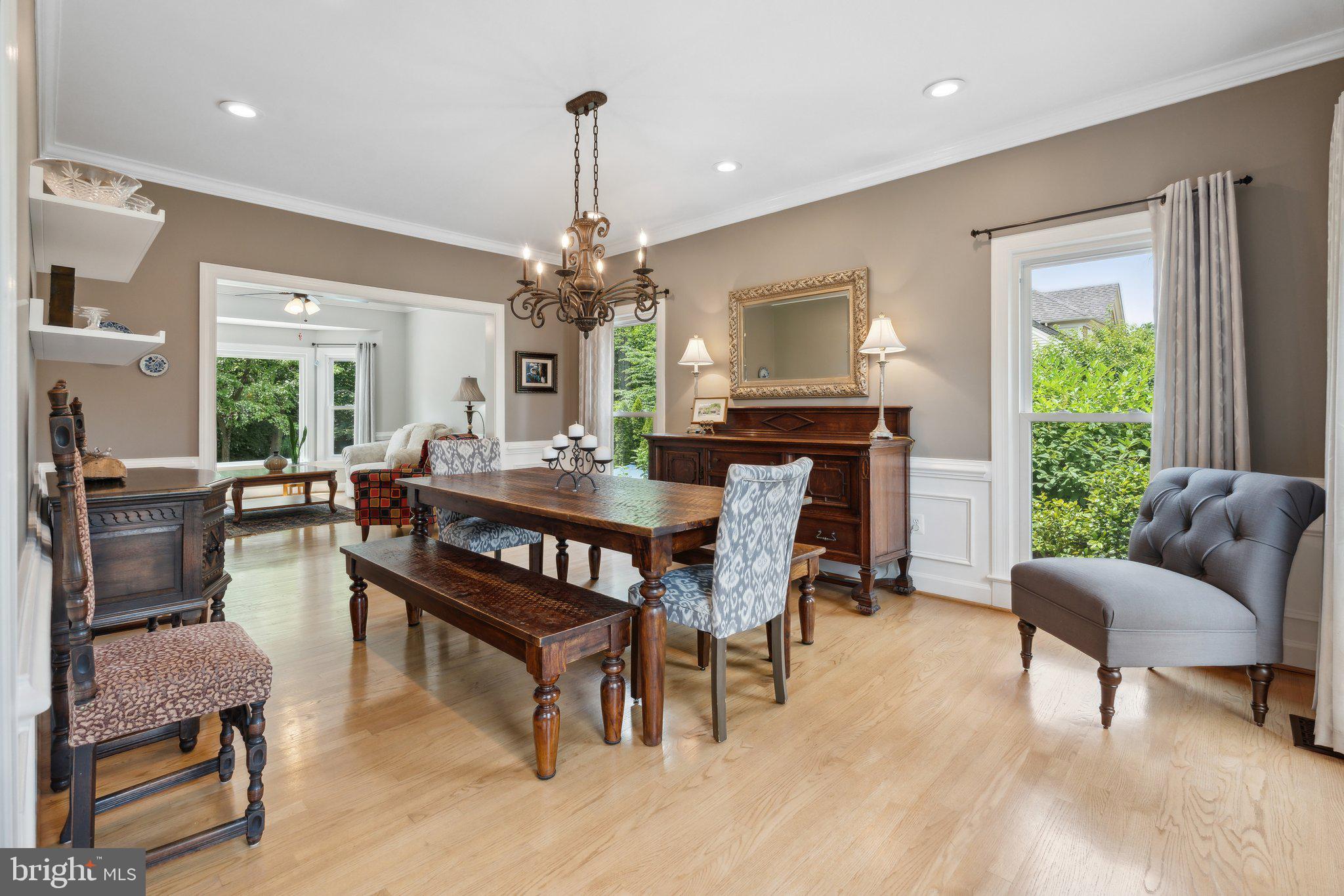 OAKTON GROVE - Residential