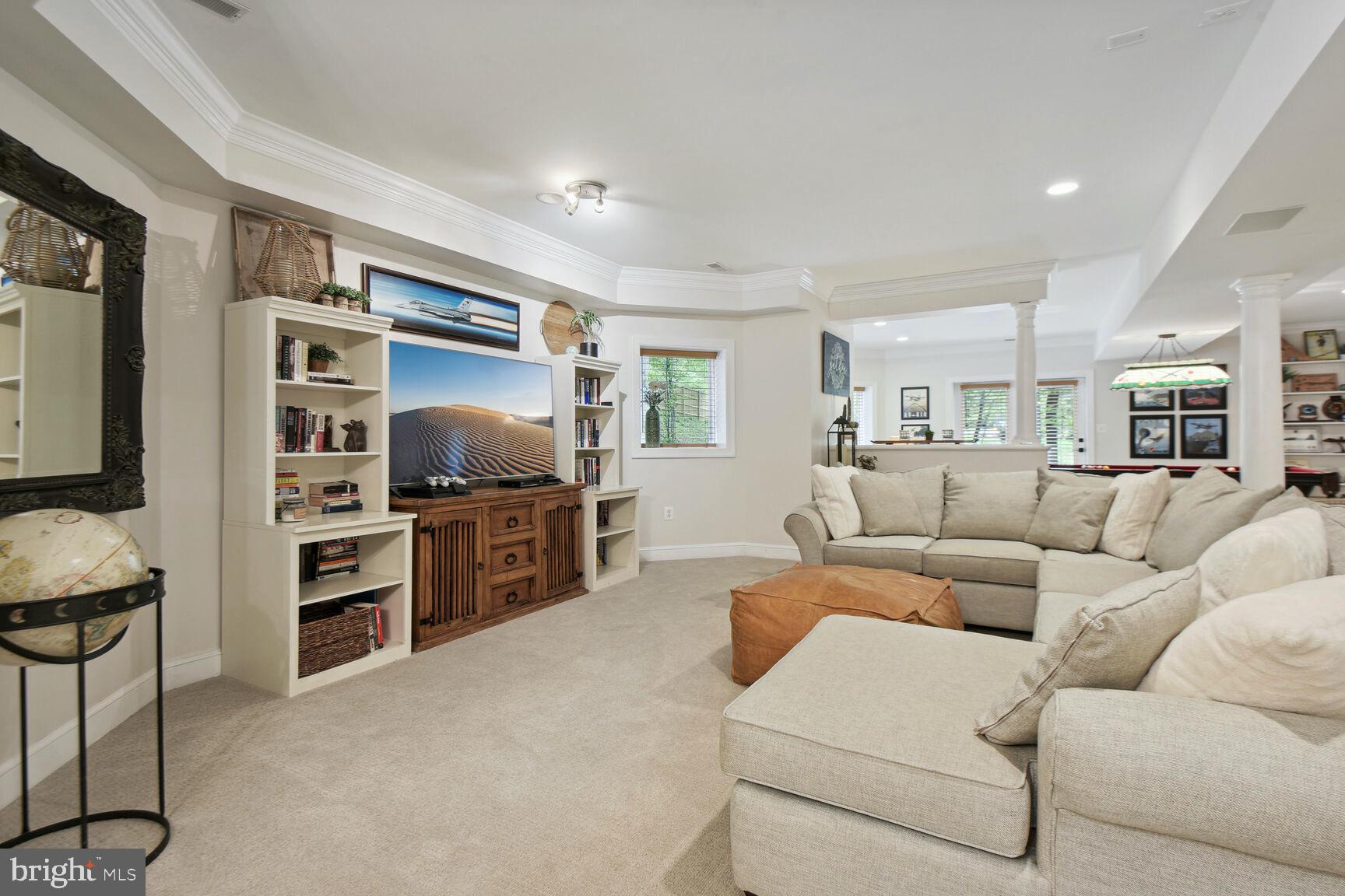 ESTATES AT LOWES - Residential