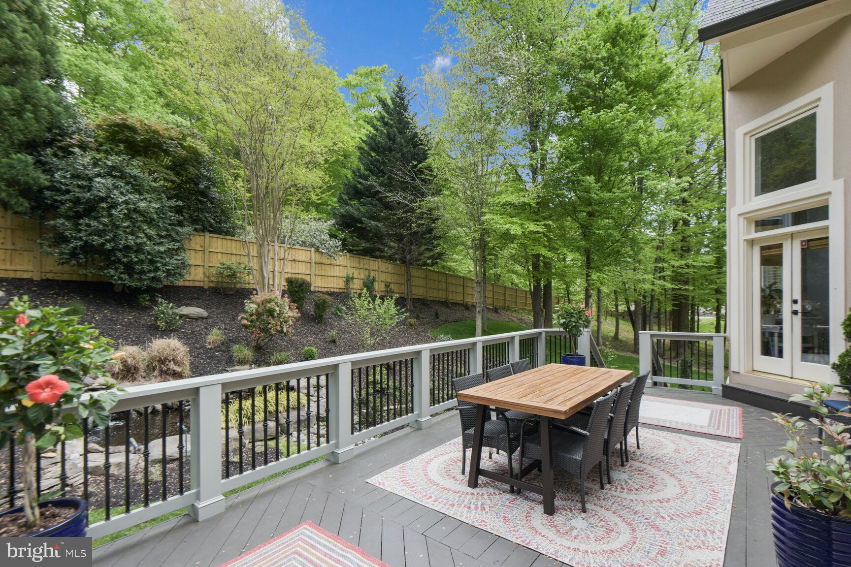 ESTATES AT LOWES - Residential