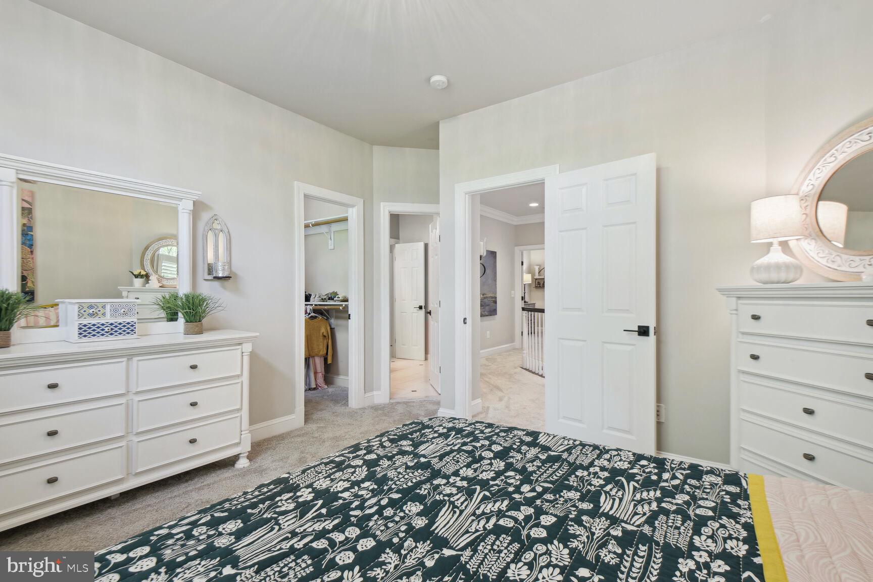 ESTATES AT LOWES - Residential