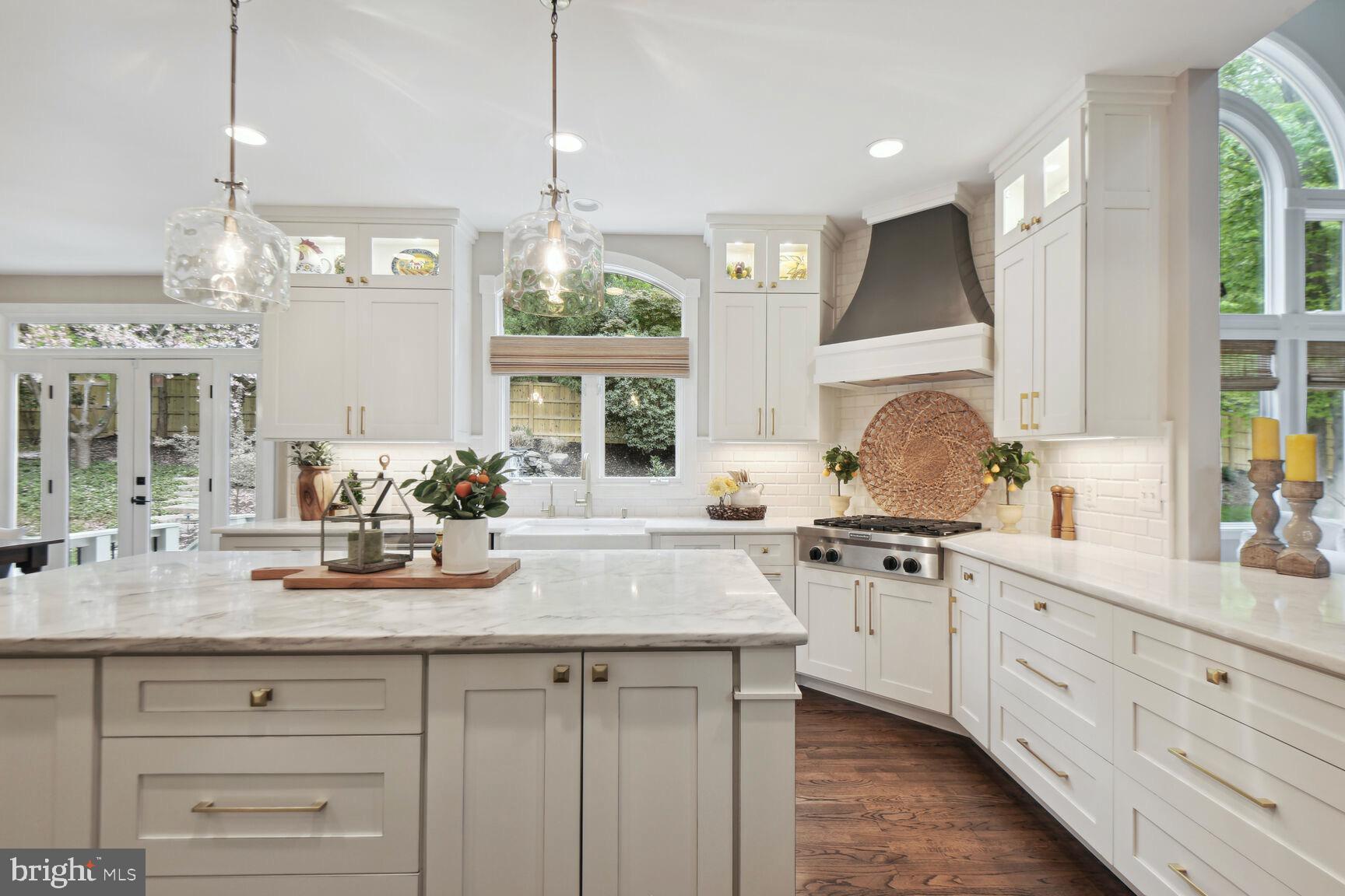 ESTATES AT LOWES - Residential